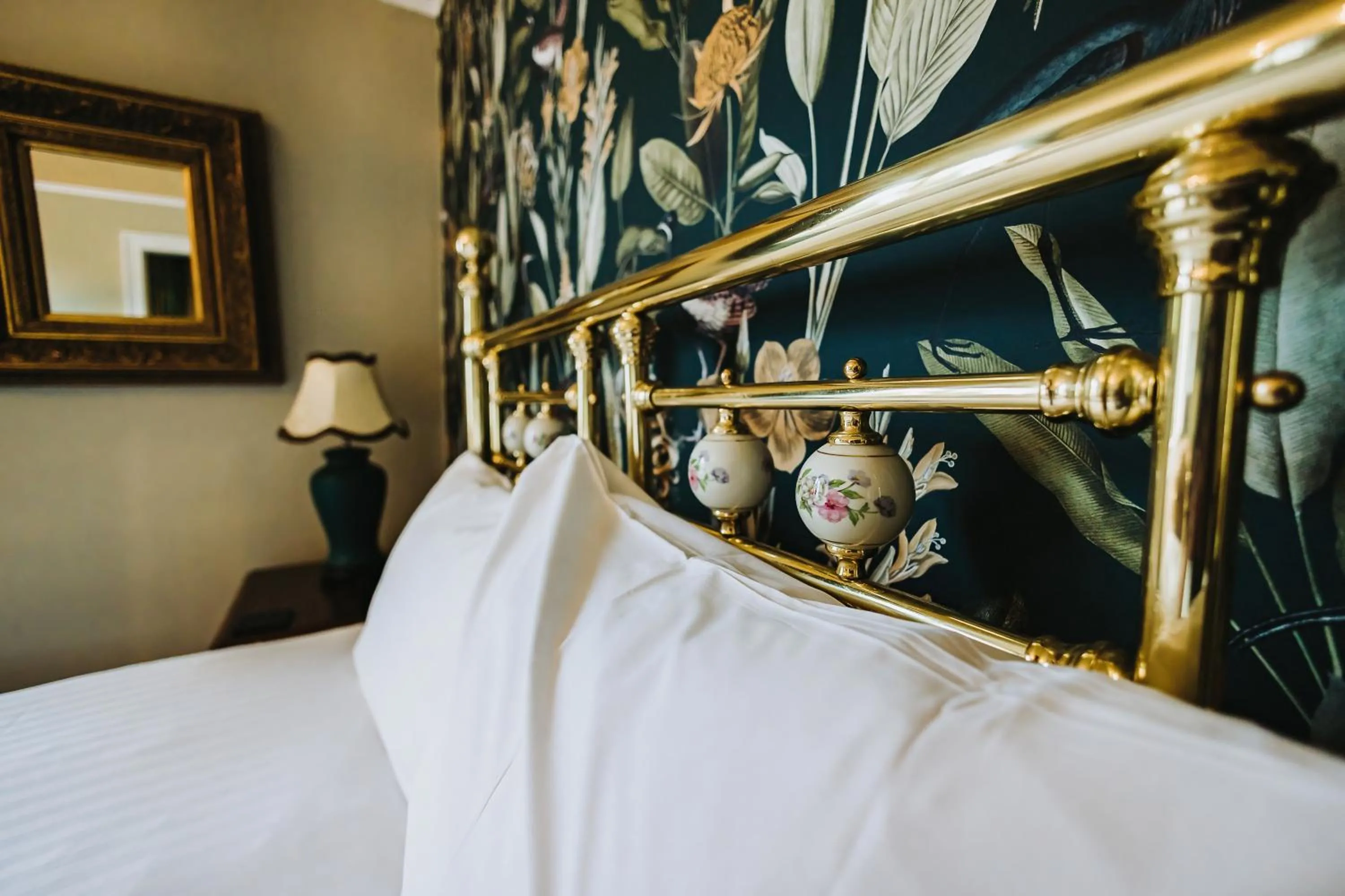 Bed in Brook Hall Hotel