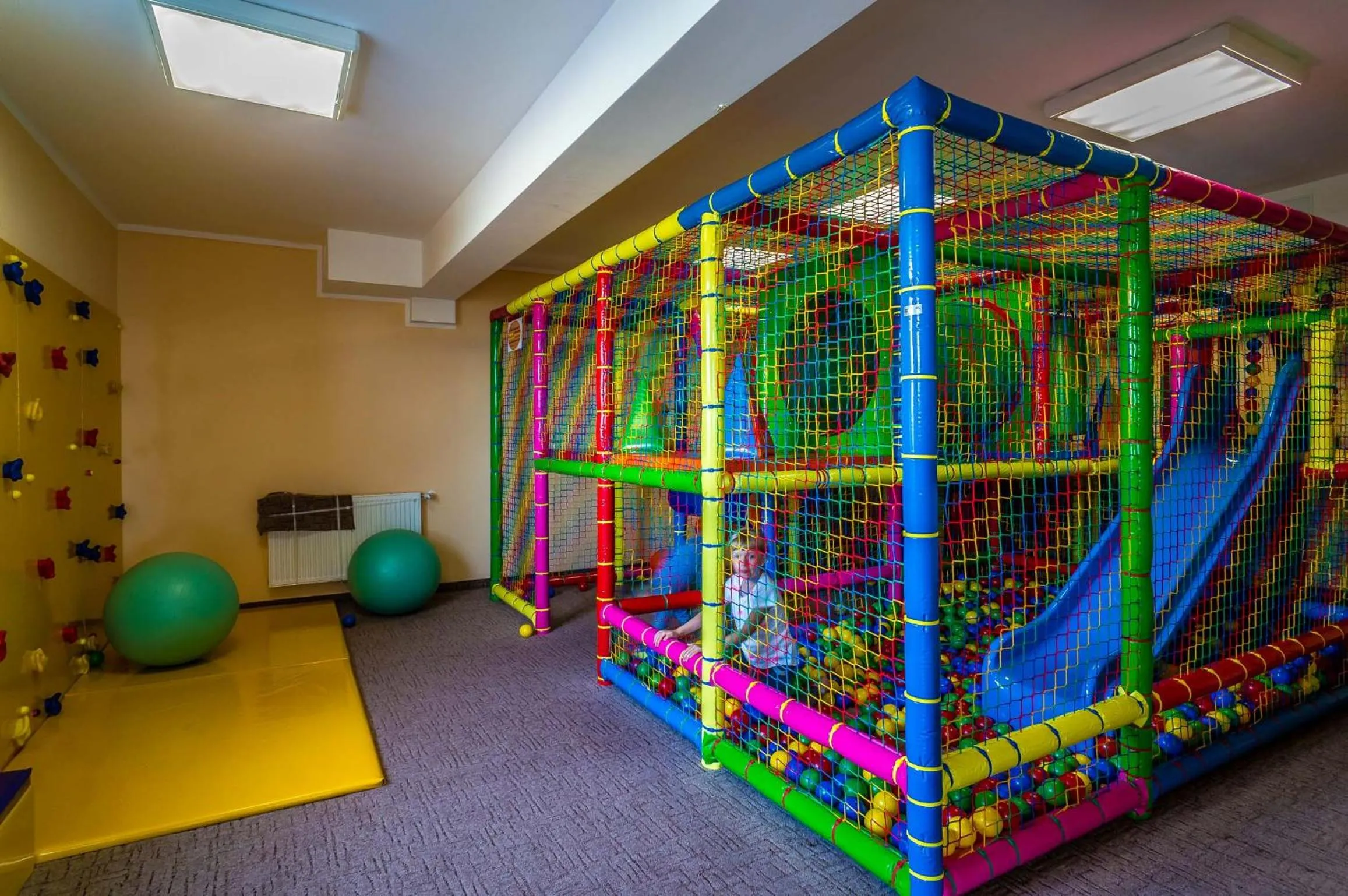 Game Room in OW Gwarek