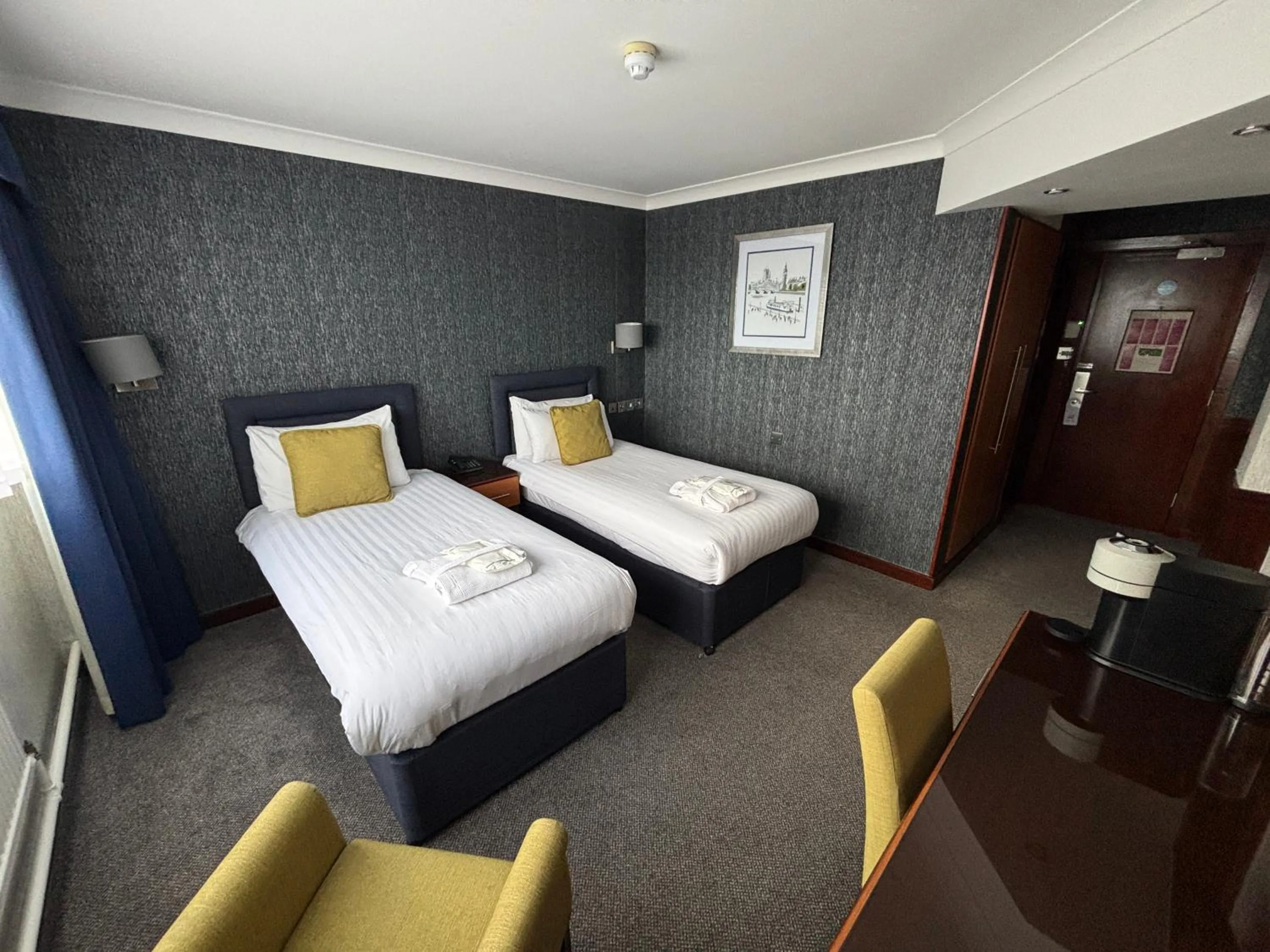 Bedroom, Bed in The Liner at Liverpool