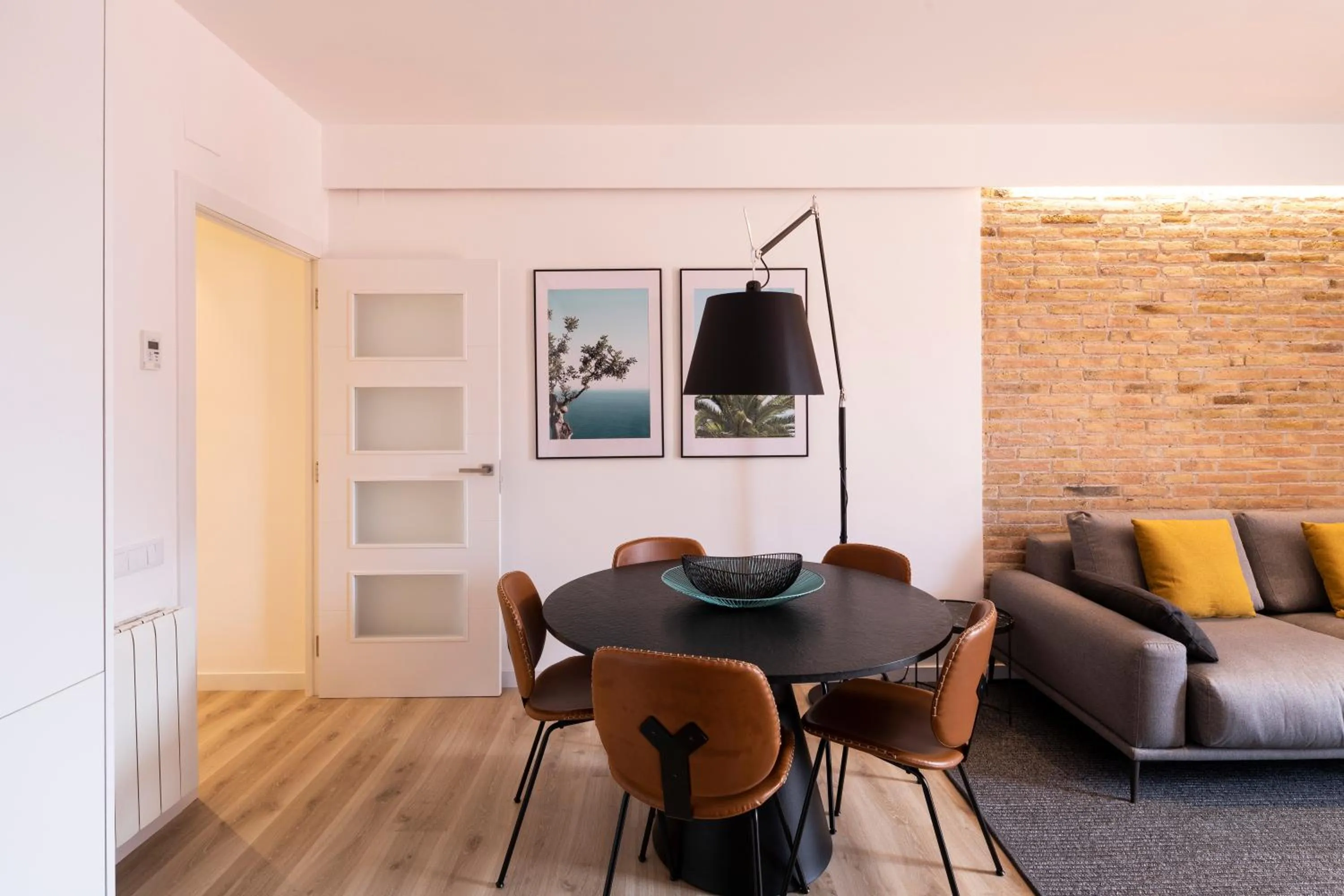 Living room in Aspasios Sagrada Familia Apartments