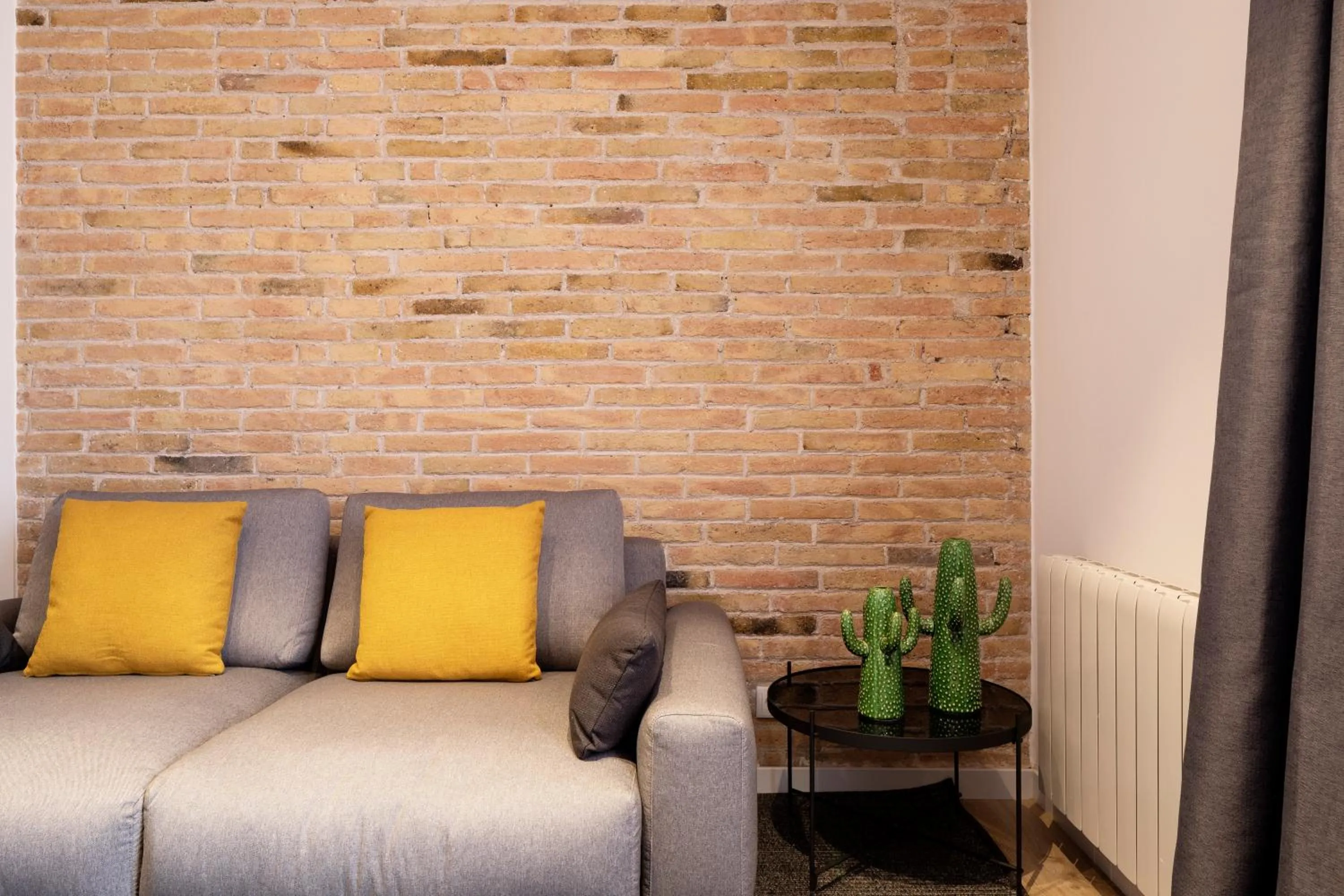 Living room in Aspasios Sagrada Familia Apartments