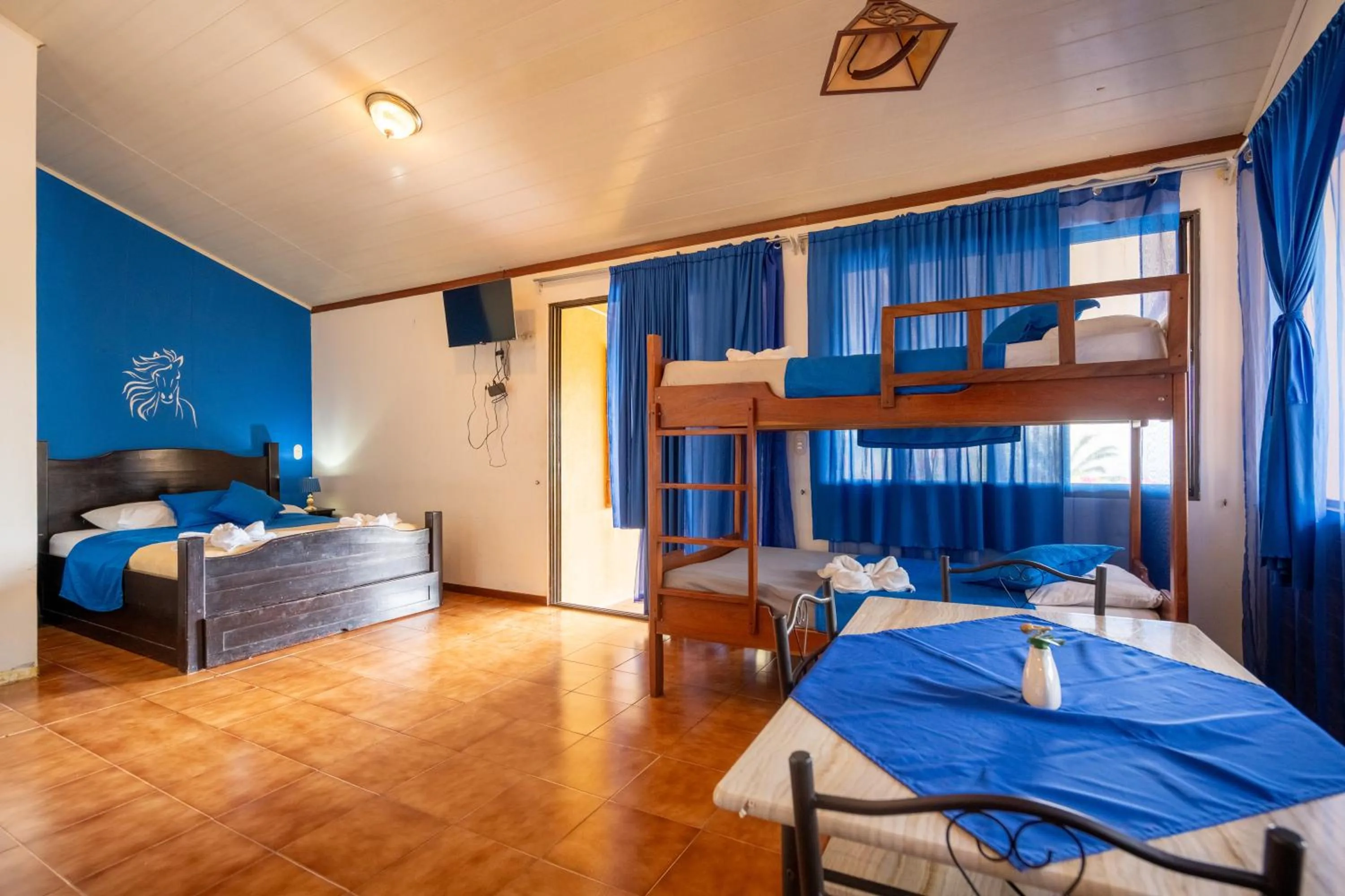 Bedroom, Bed in Adventure Park & Hotel Vista Golfo