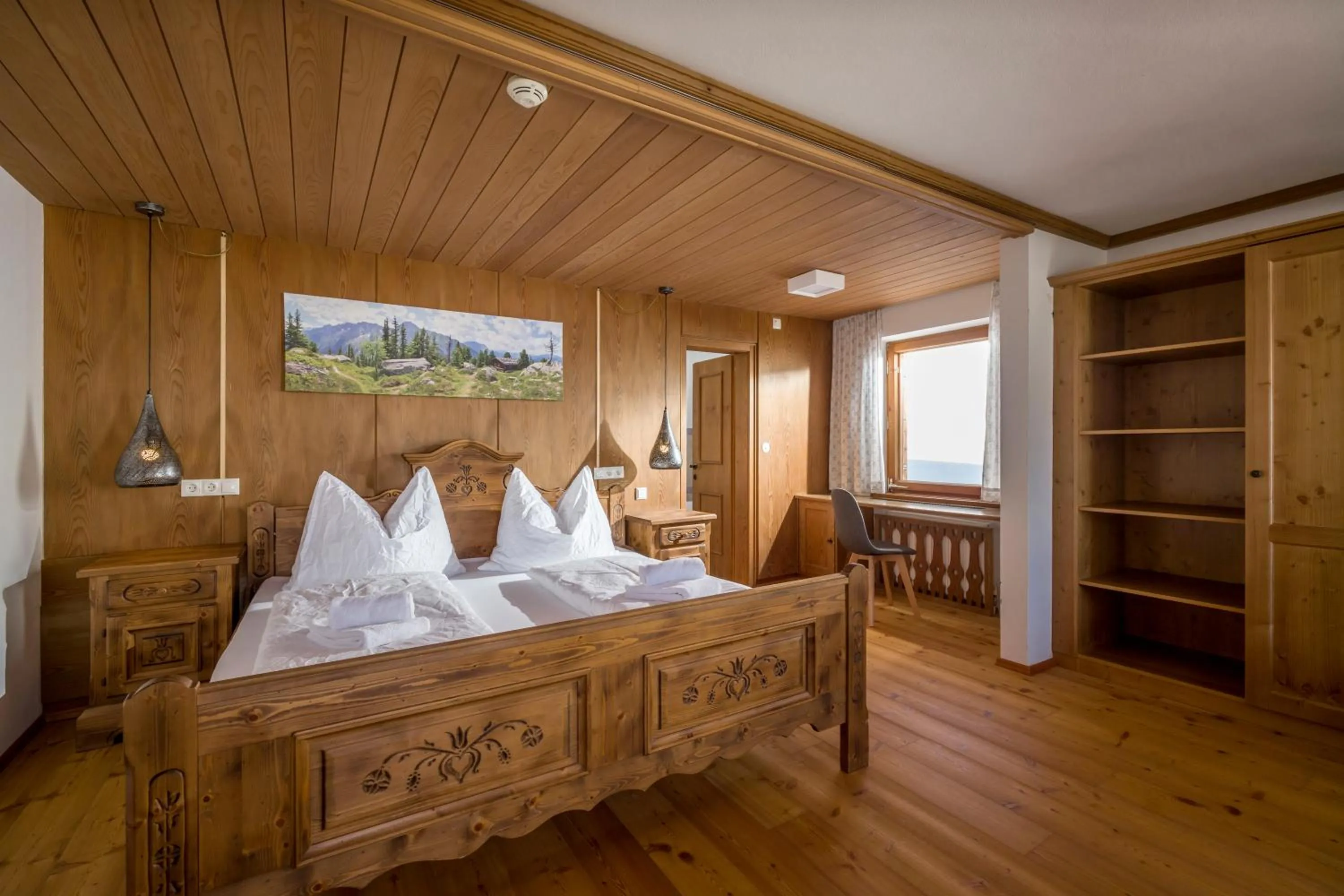 Bed in Berg'k'hof Kaisertal - Alpine Hideaway