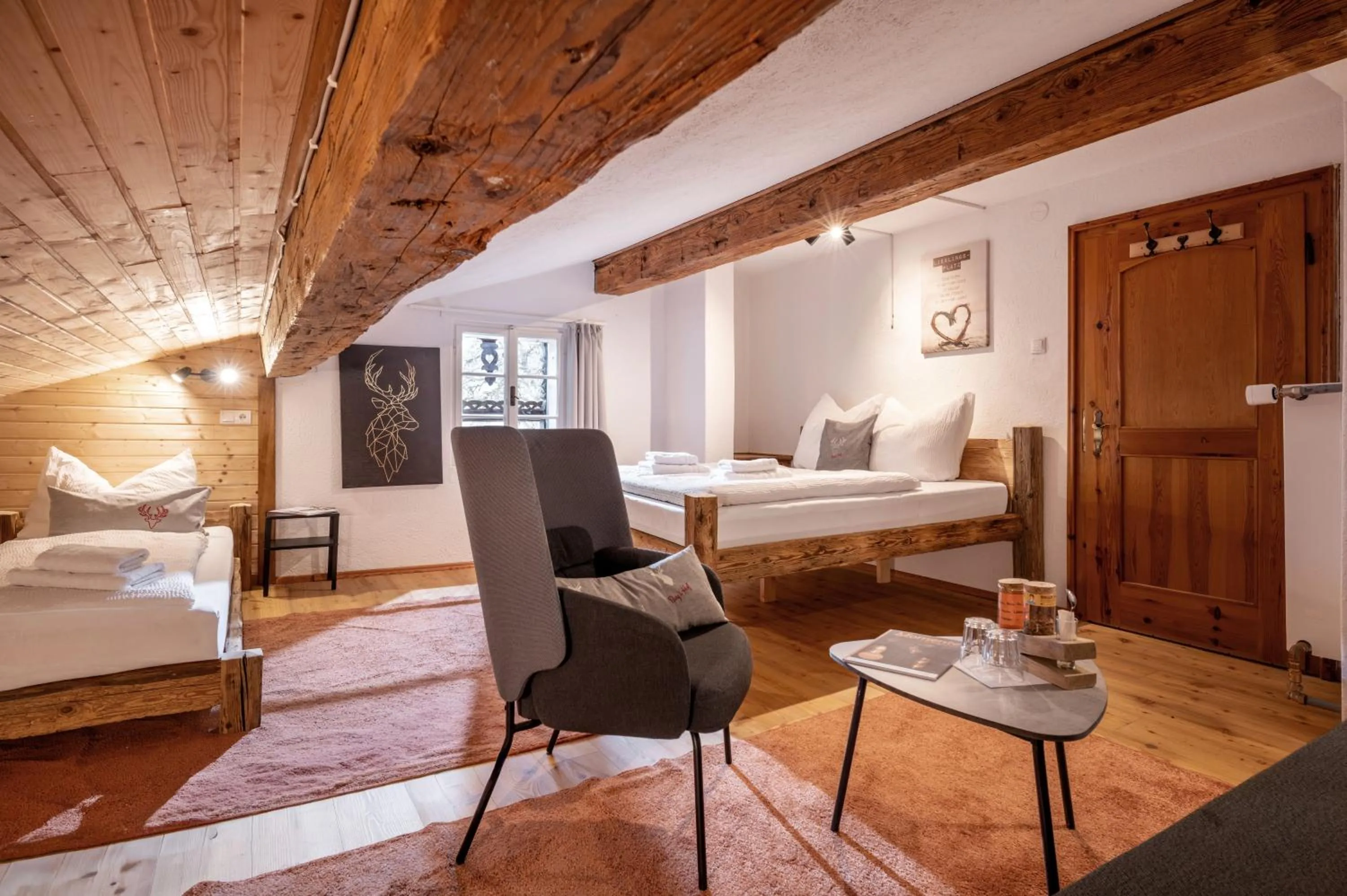 Photo of the whole room, Bed in Berg'k'hof Kaisertal - Alpine Hideaway