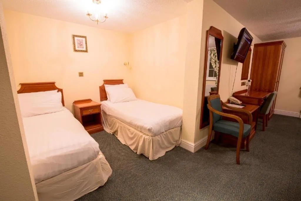 Bed in Harefield Manor Hotel