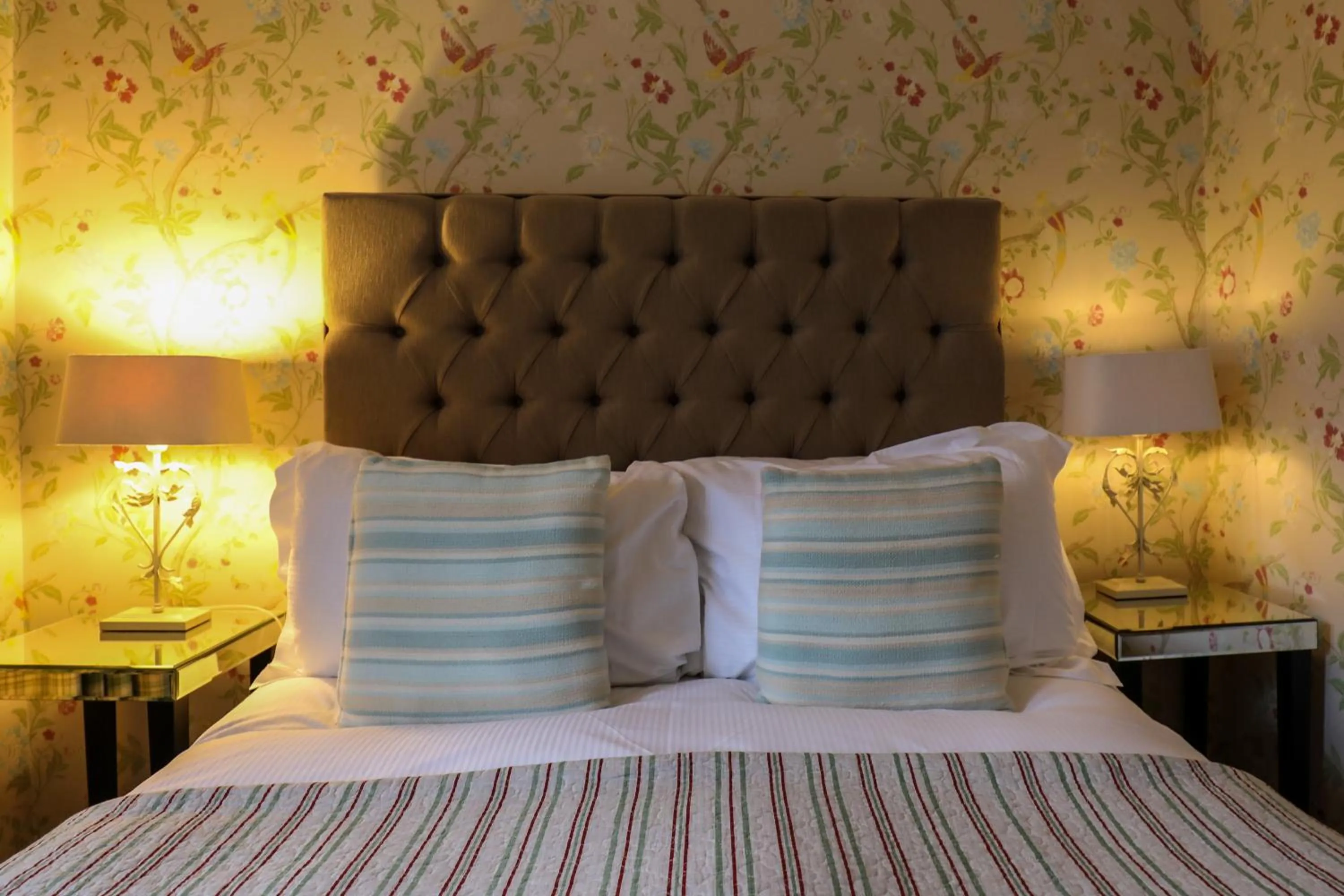 Bed in The Black Swan