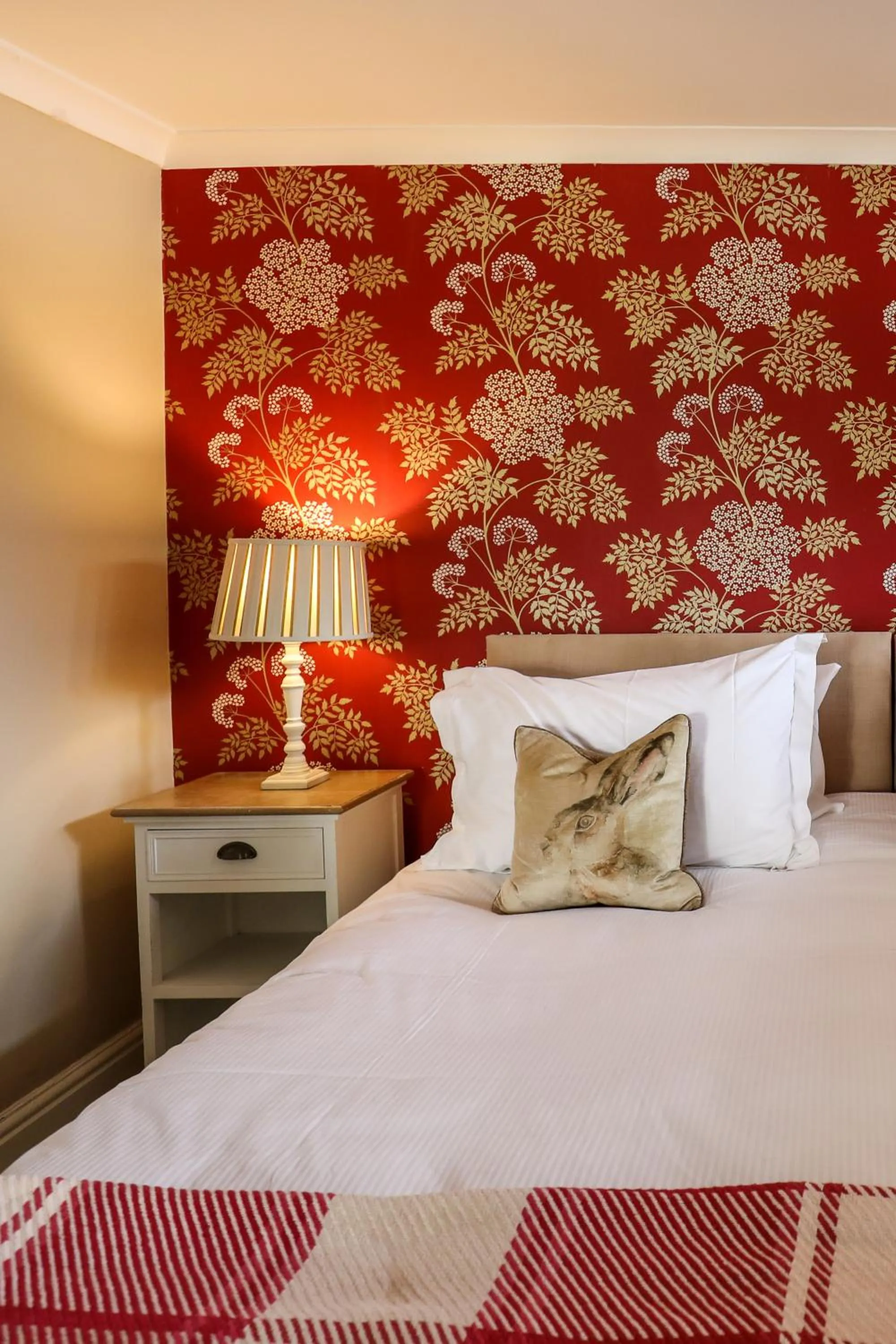 Bed in The Black Swan