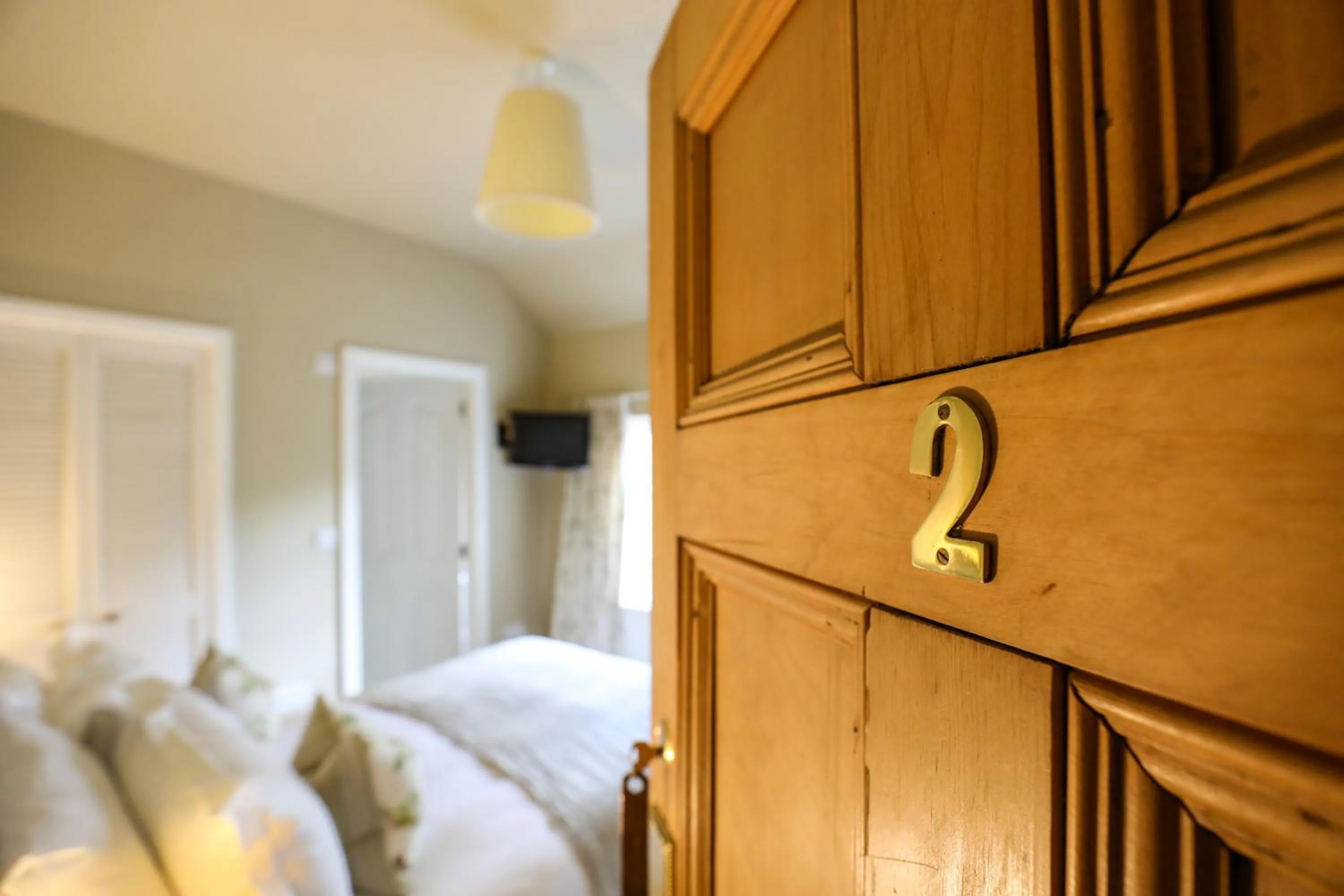 Bed in The Black Swan