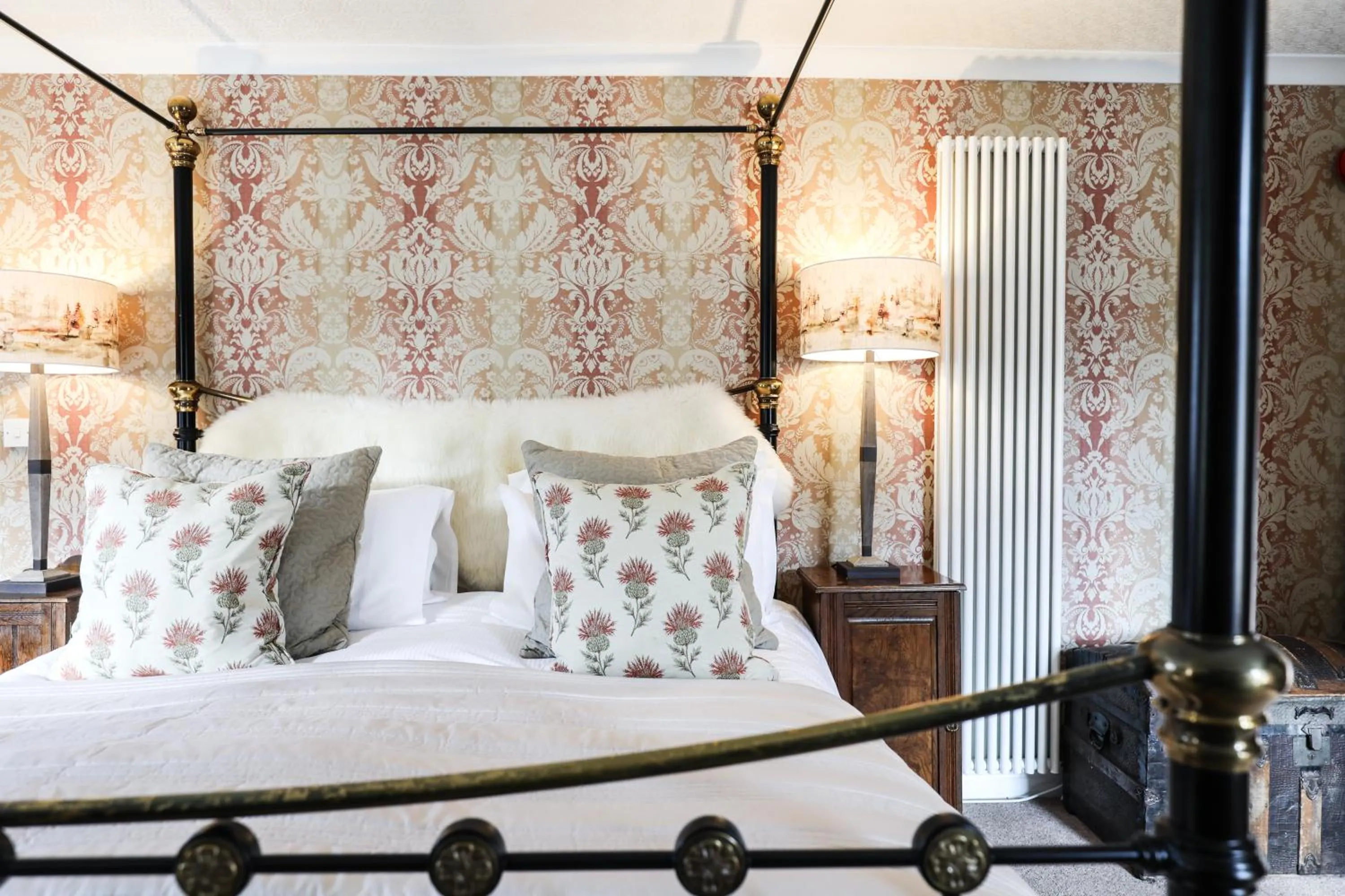 Bed in The Black Swan