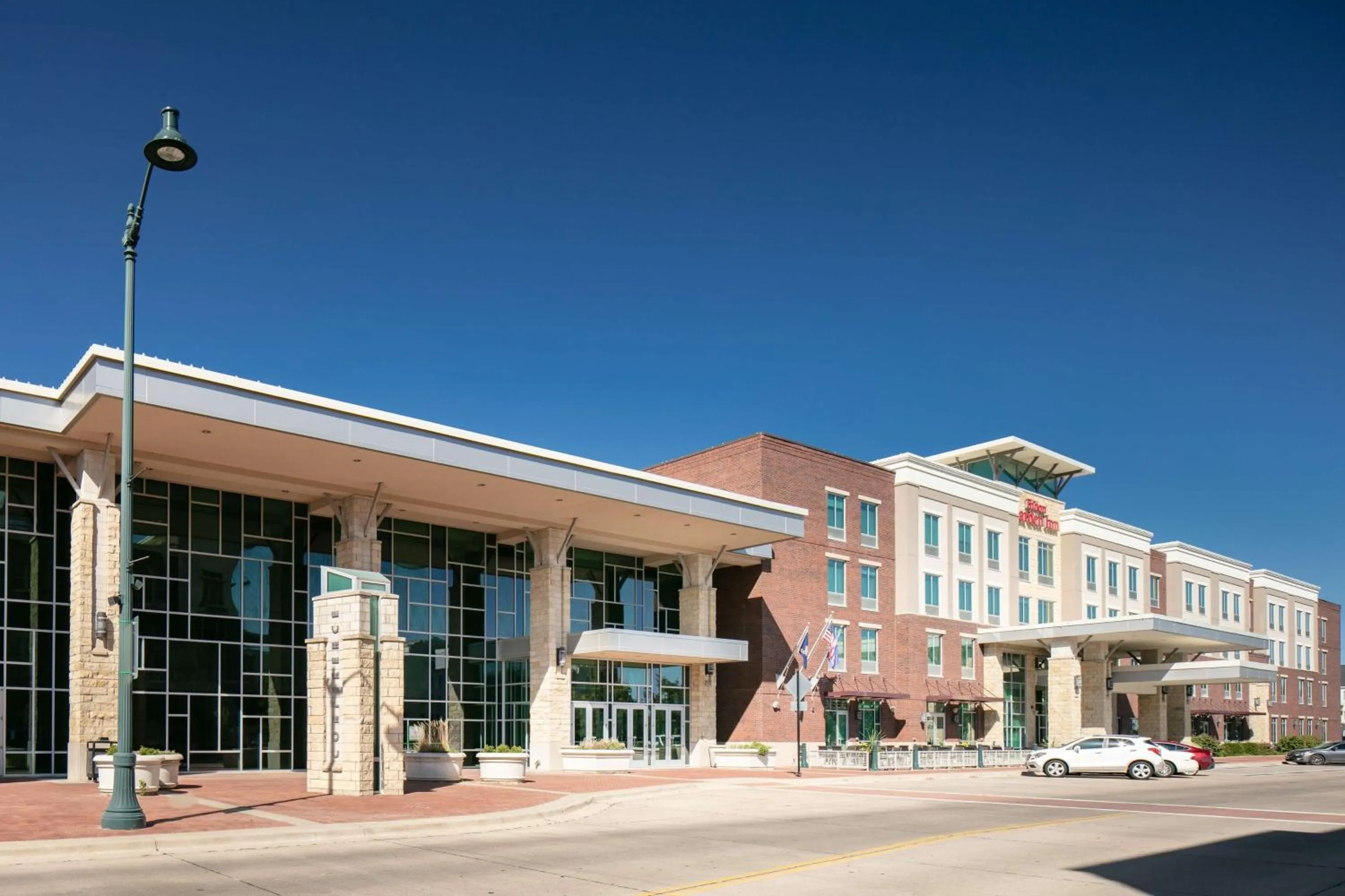 Property building in Hilton Garden Inn Manhattan Kansas