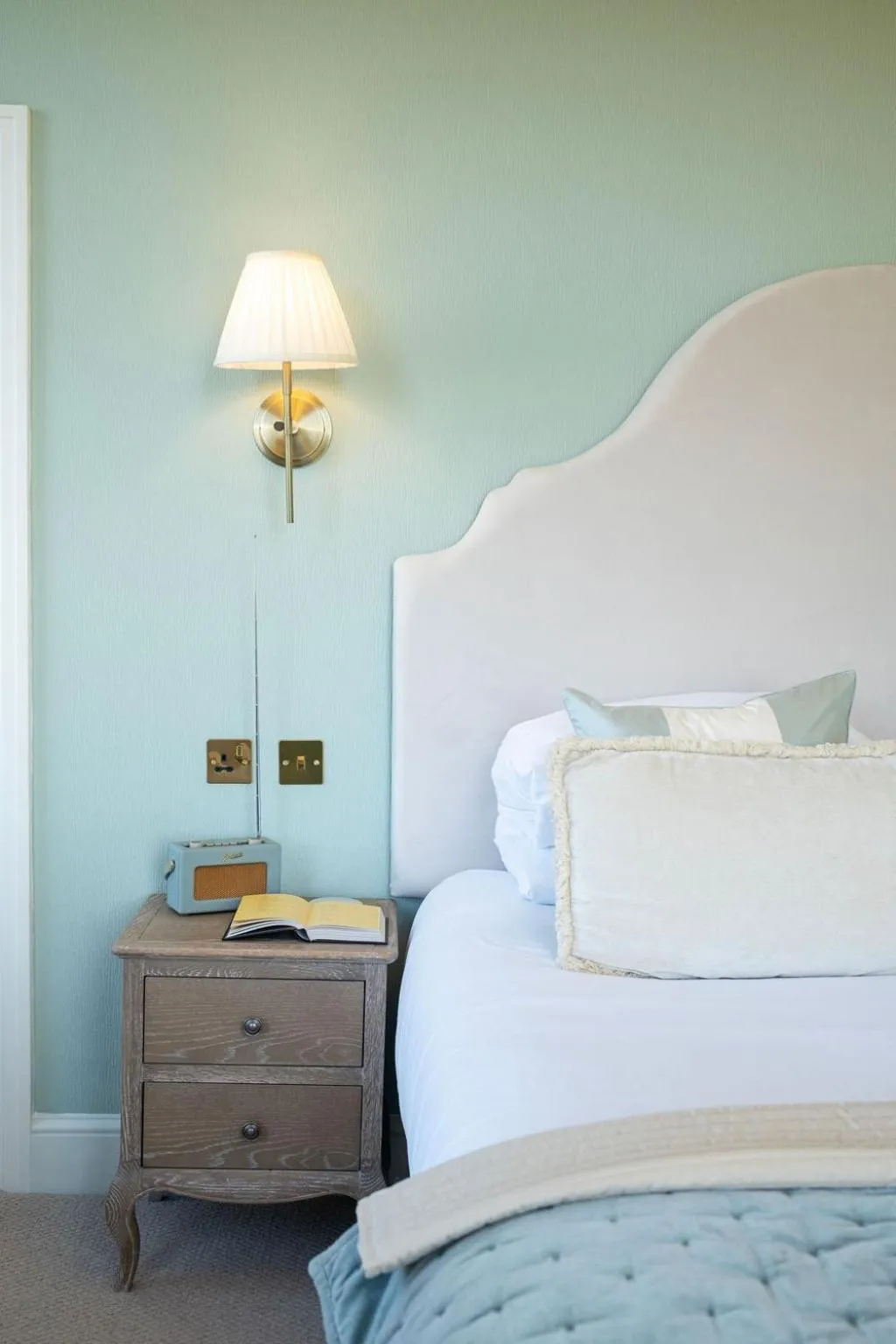 Bed in The Royal Hotel