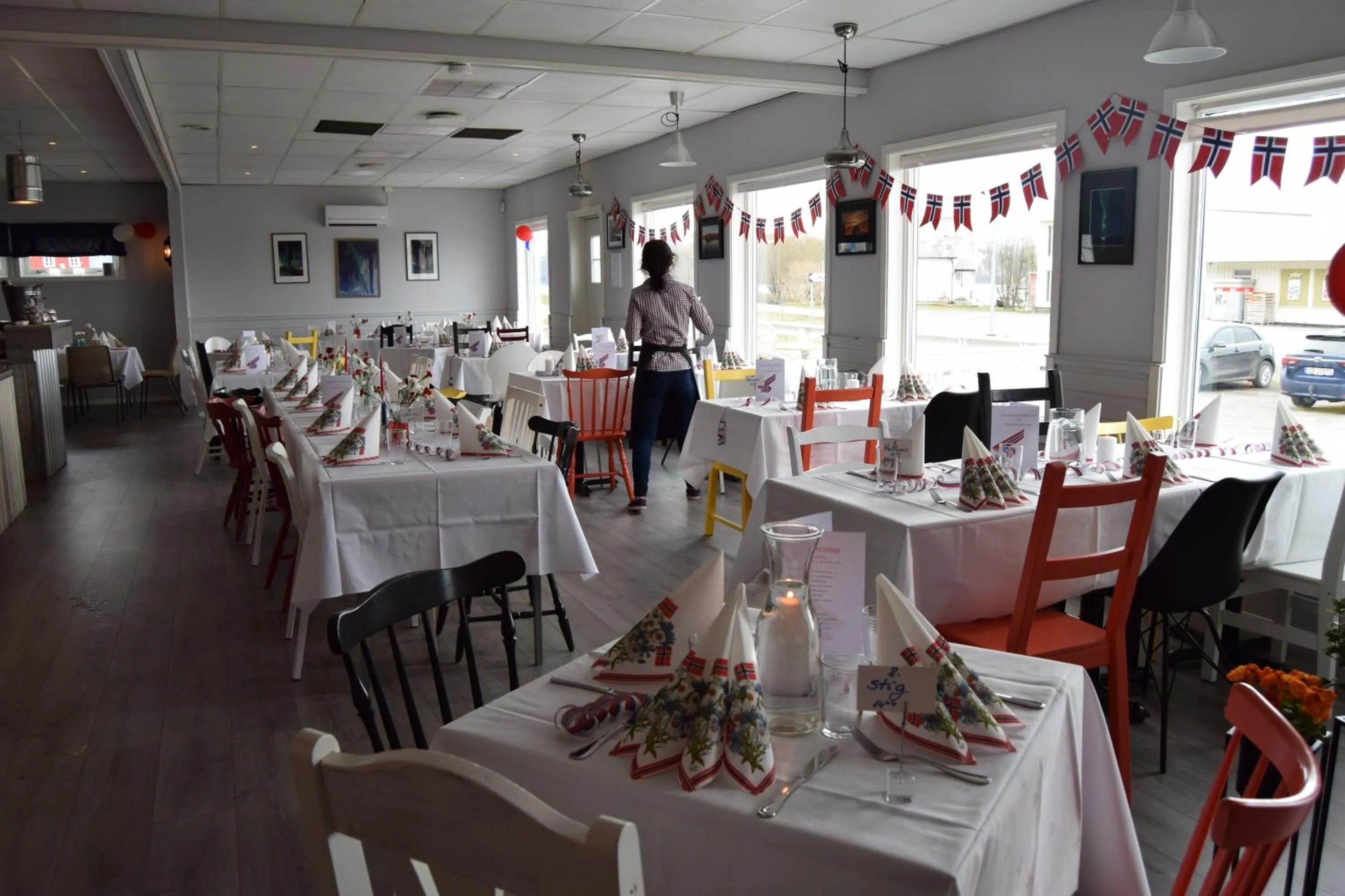 Restaurant/places to eat in Skagi Bed & Lodge