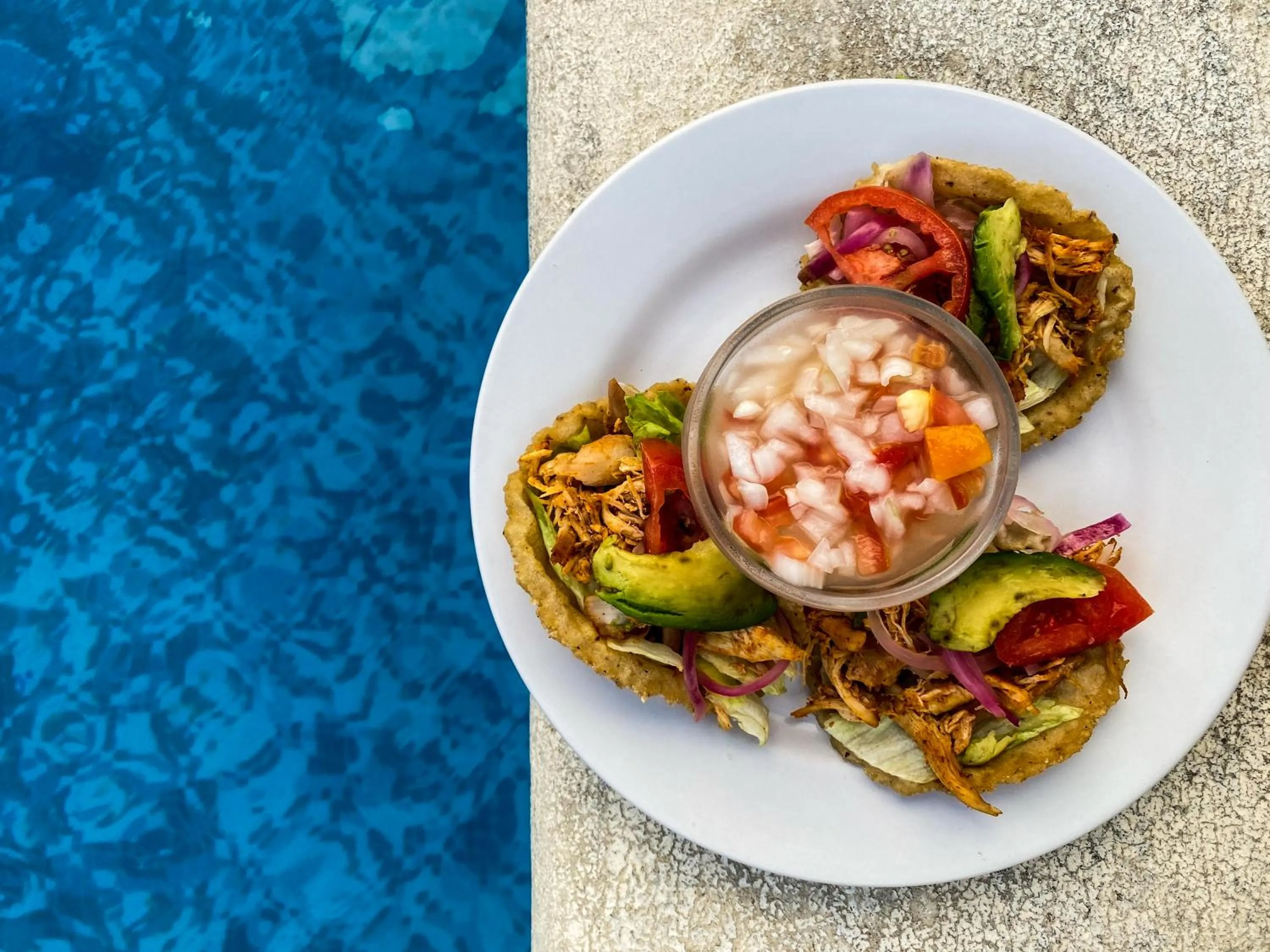 Food and drinks in Hotel Los Aluxes