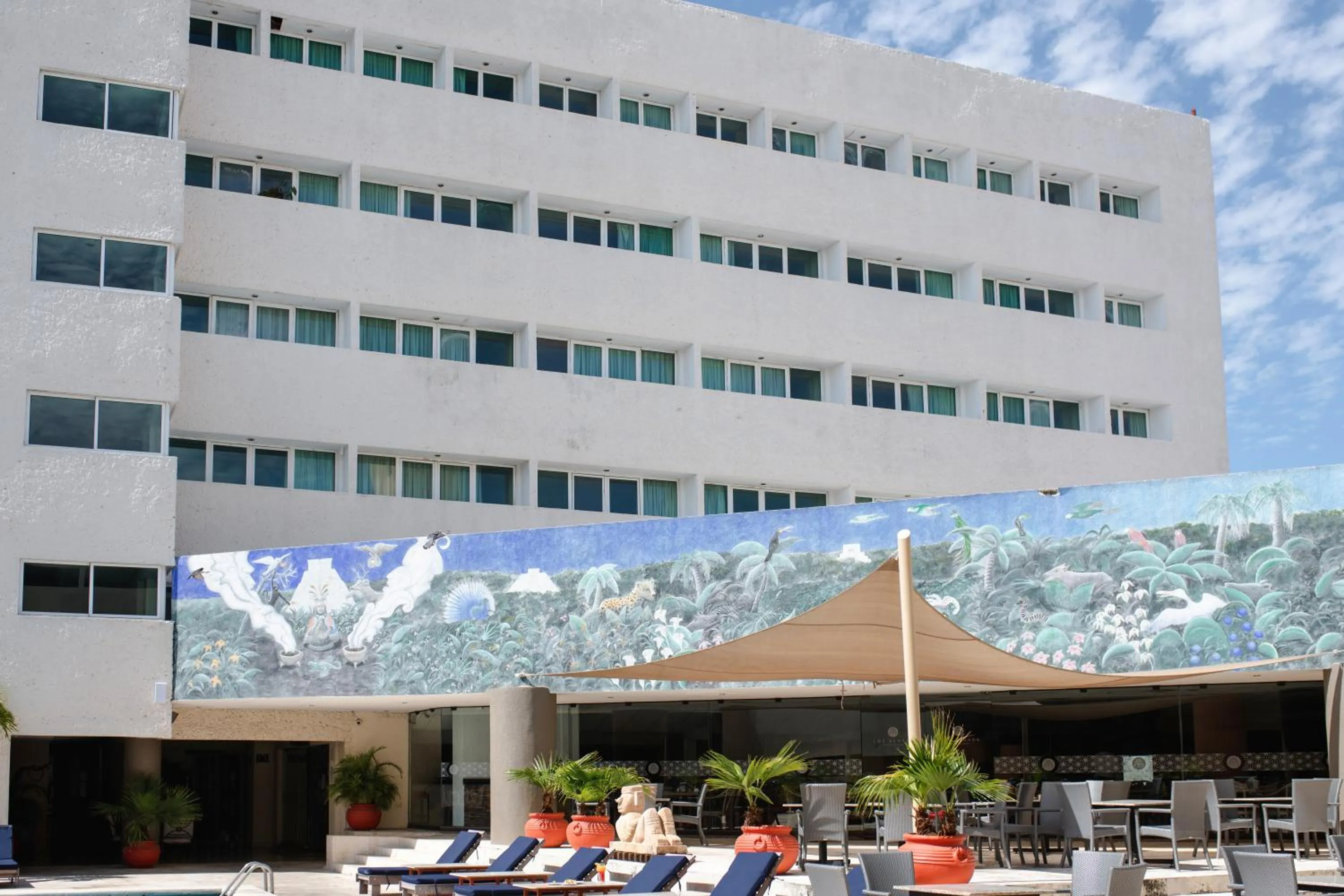 Property building in Hotel Los Aluxes