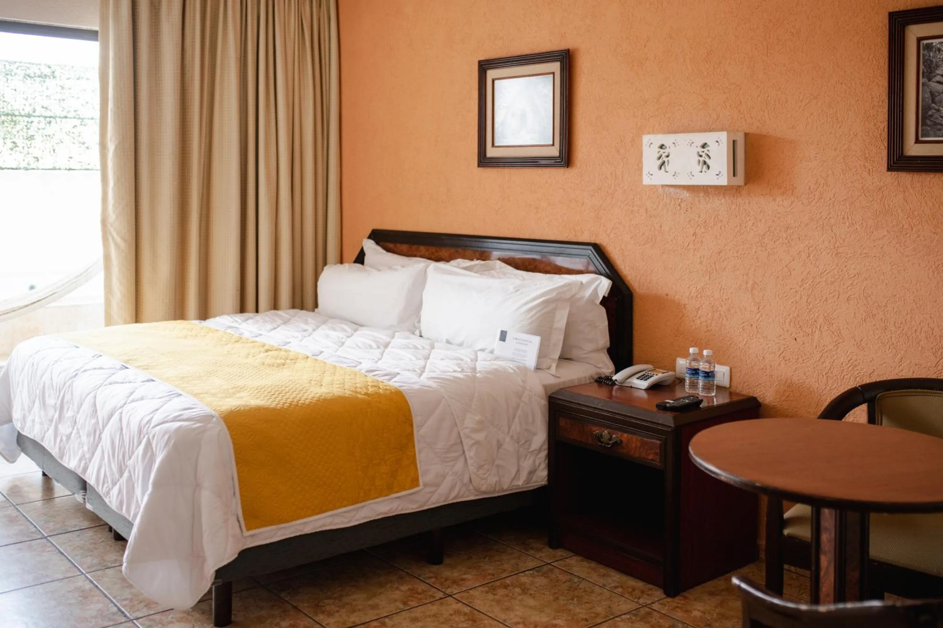 Bed in Hotel Los Aluxes