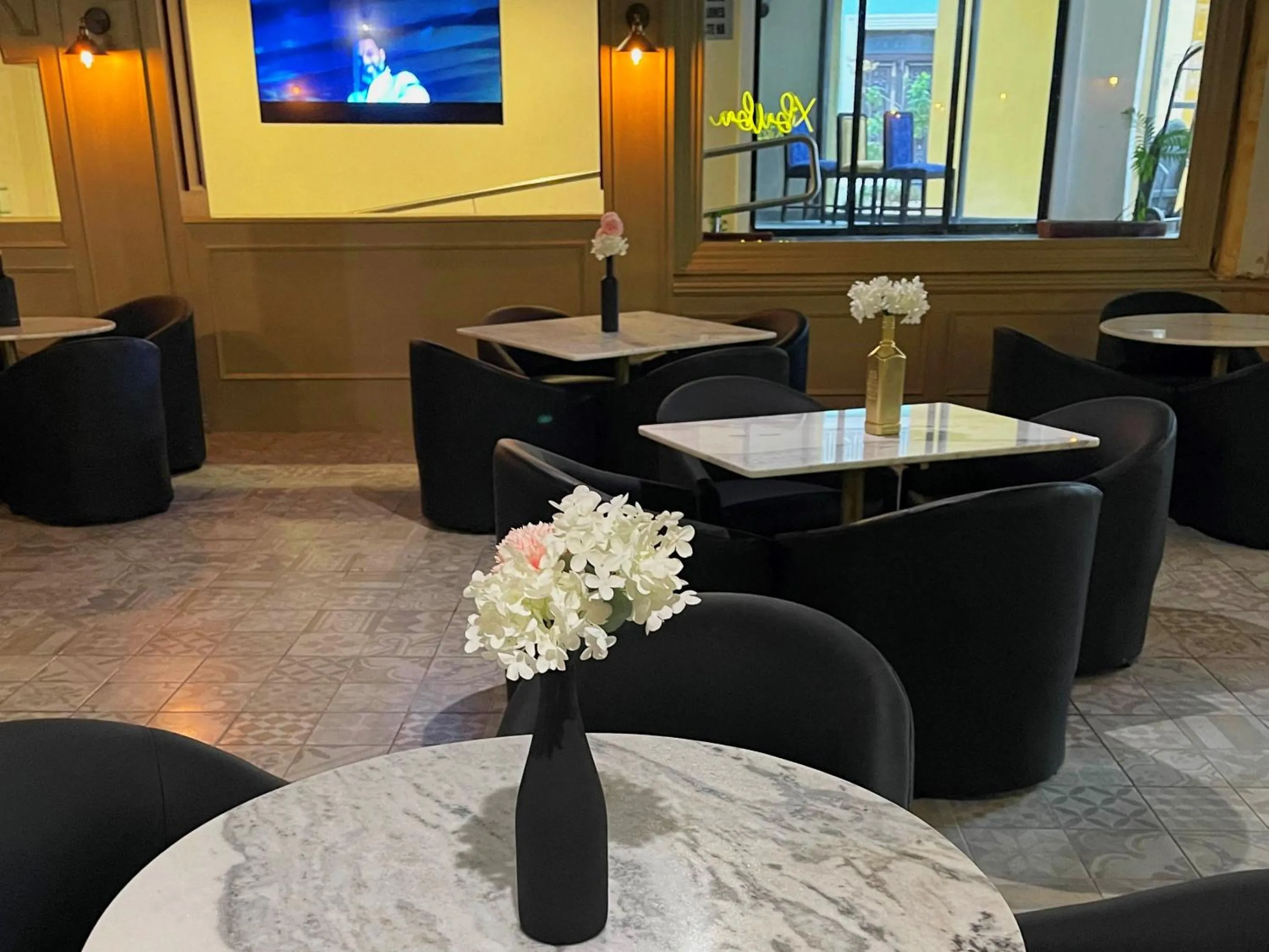 Restaurant/places to eat in Hotel Los Aluxes