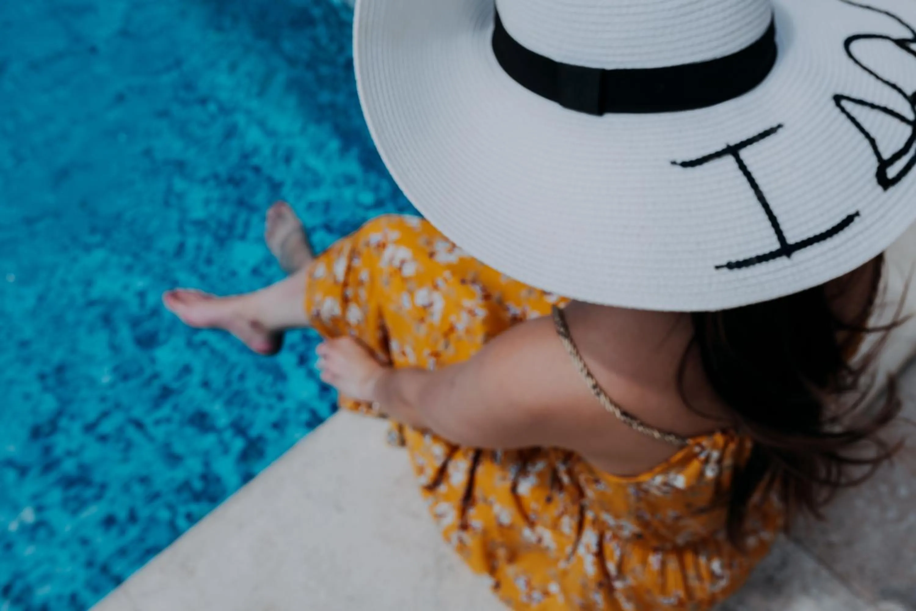 Swimming pool in Hotel Los Aluxes
