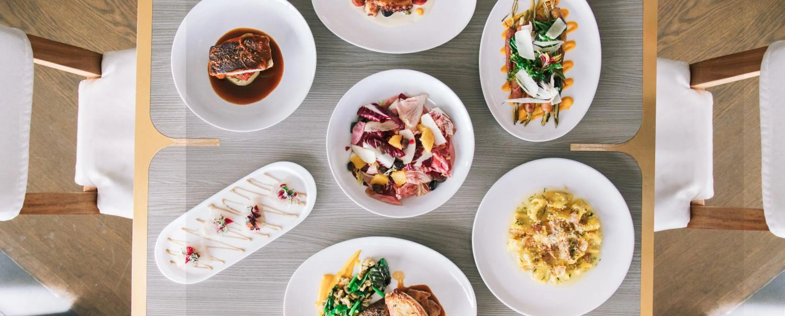 Food and drinks in Gurney's Montauk Resort & Seawater Spa