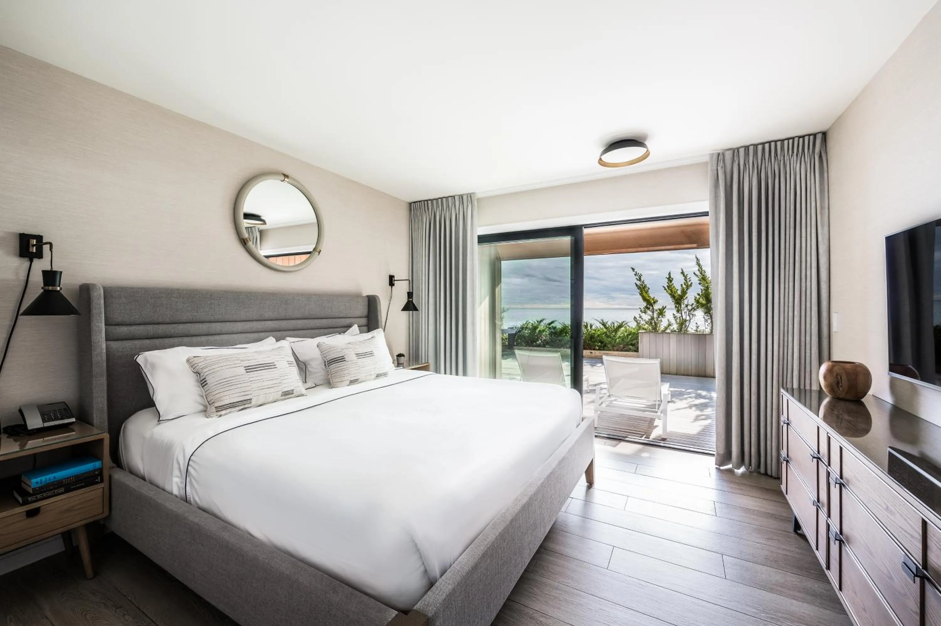 Bed in Gurney's Montauk Resort & Seawater Spa