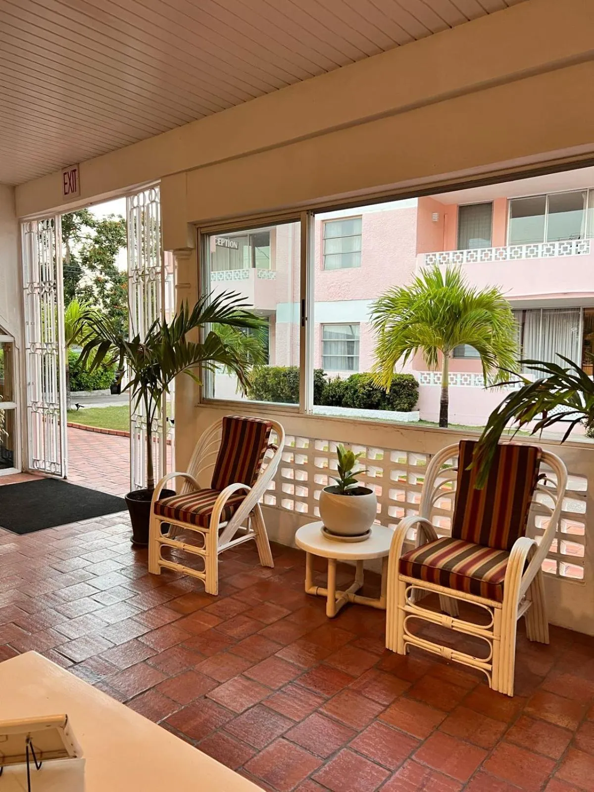 Seating area in The Monteray Hotel