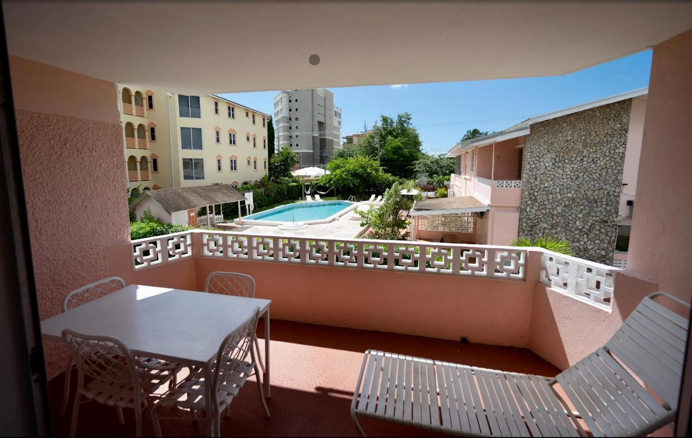 Balcony/Terrace in The Monteray Hotel