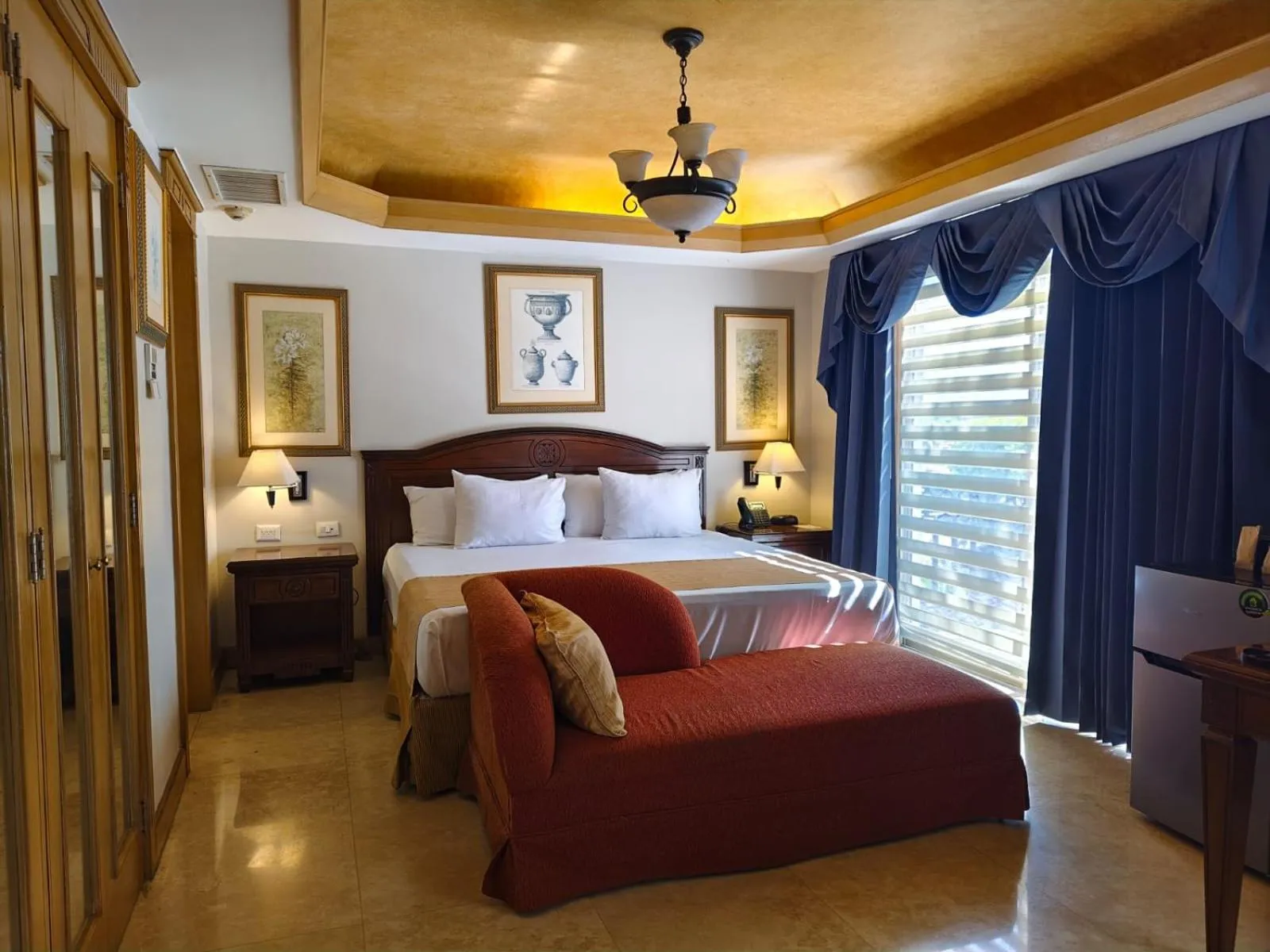 Bed in Hotel Hacienda Real