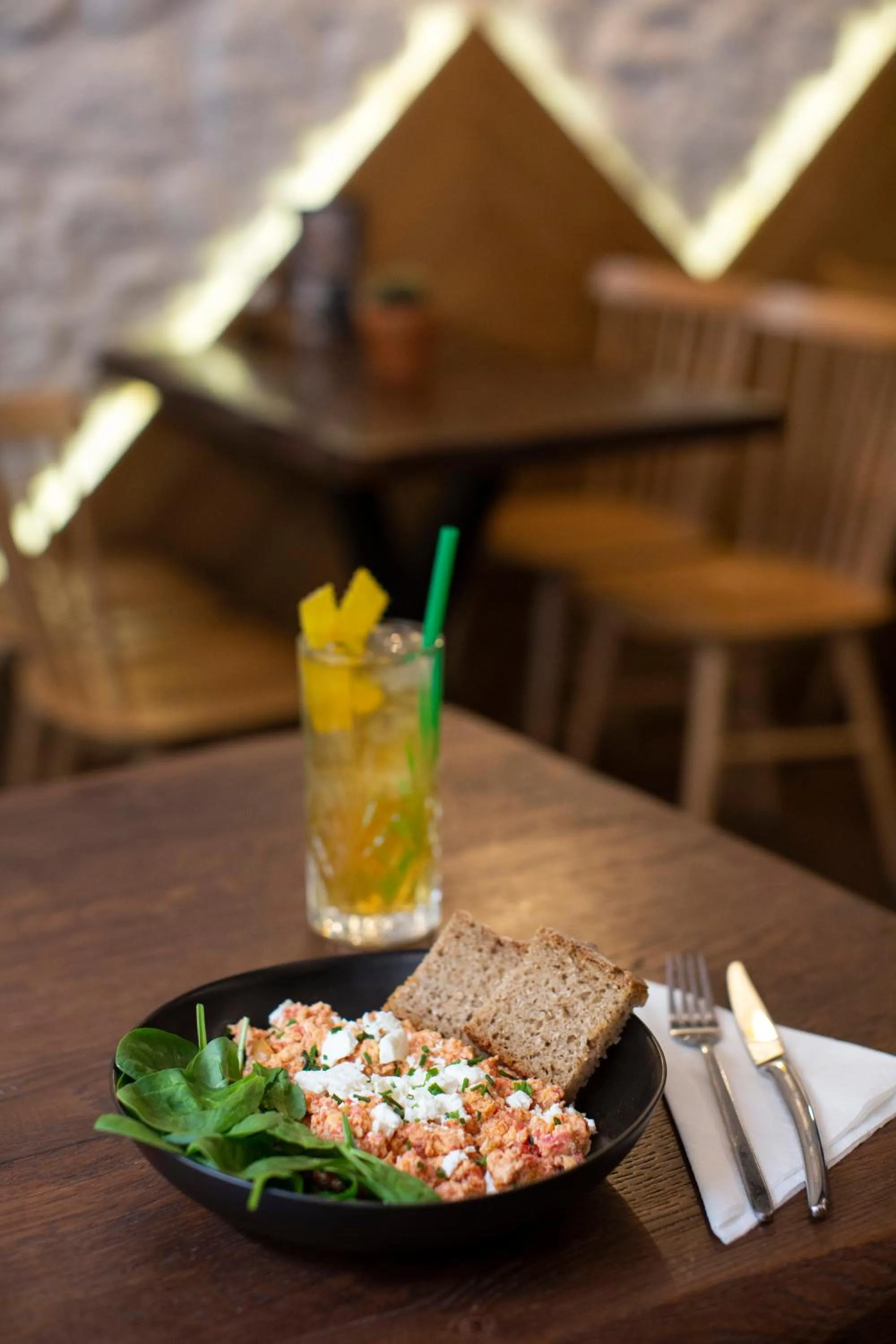 Breakfast in The Frogs_Guest House