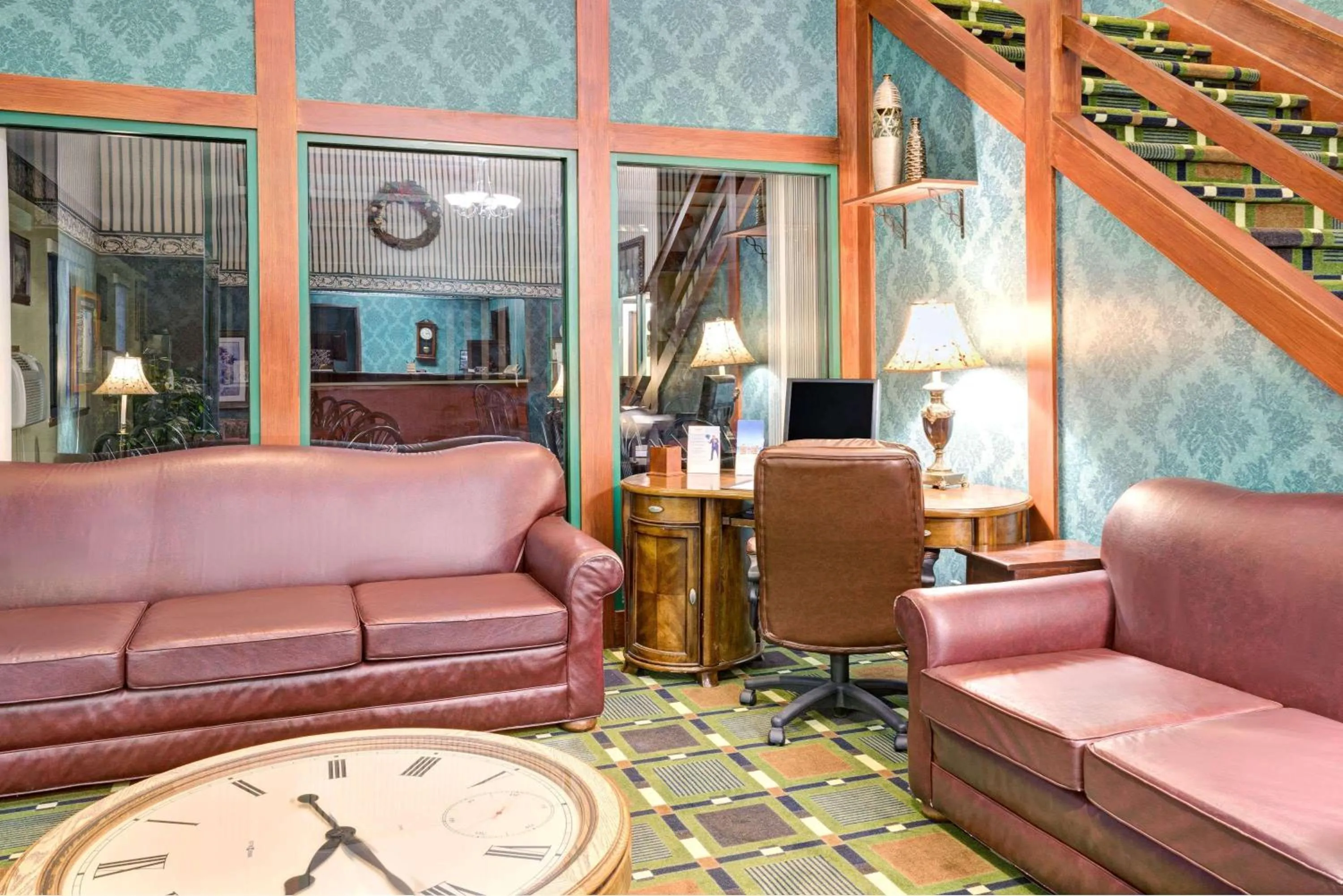 Lobby or reception in Super 8 by Wyndham Hudson