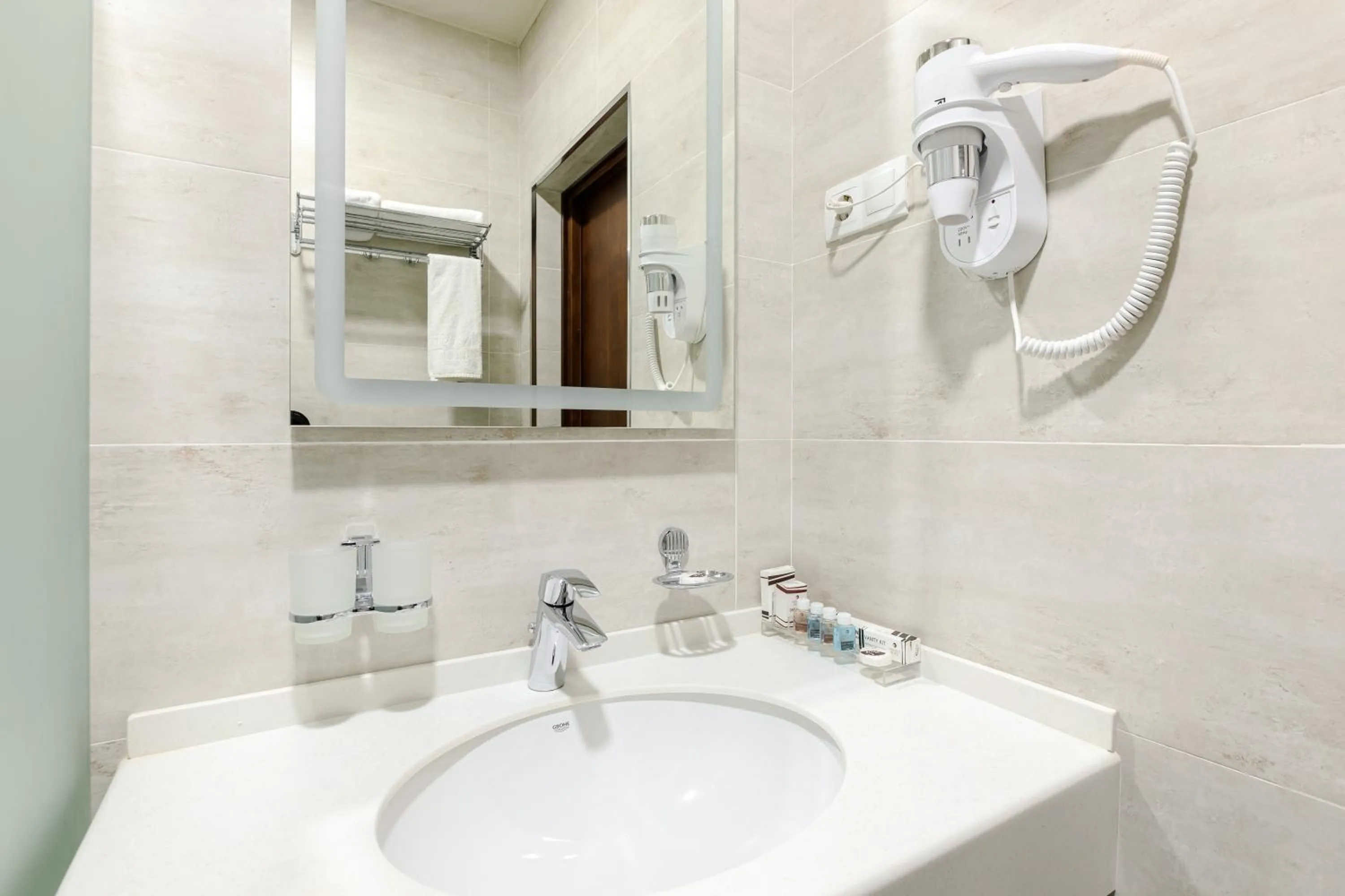 Bathroom in Navruz Hotel Tashkent