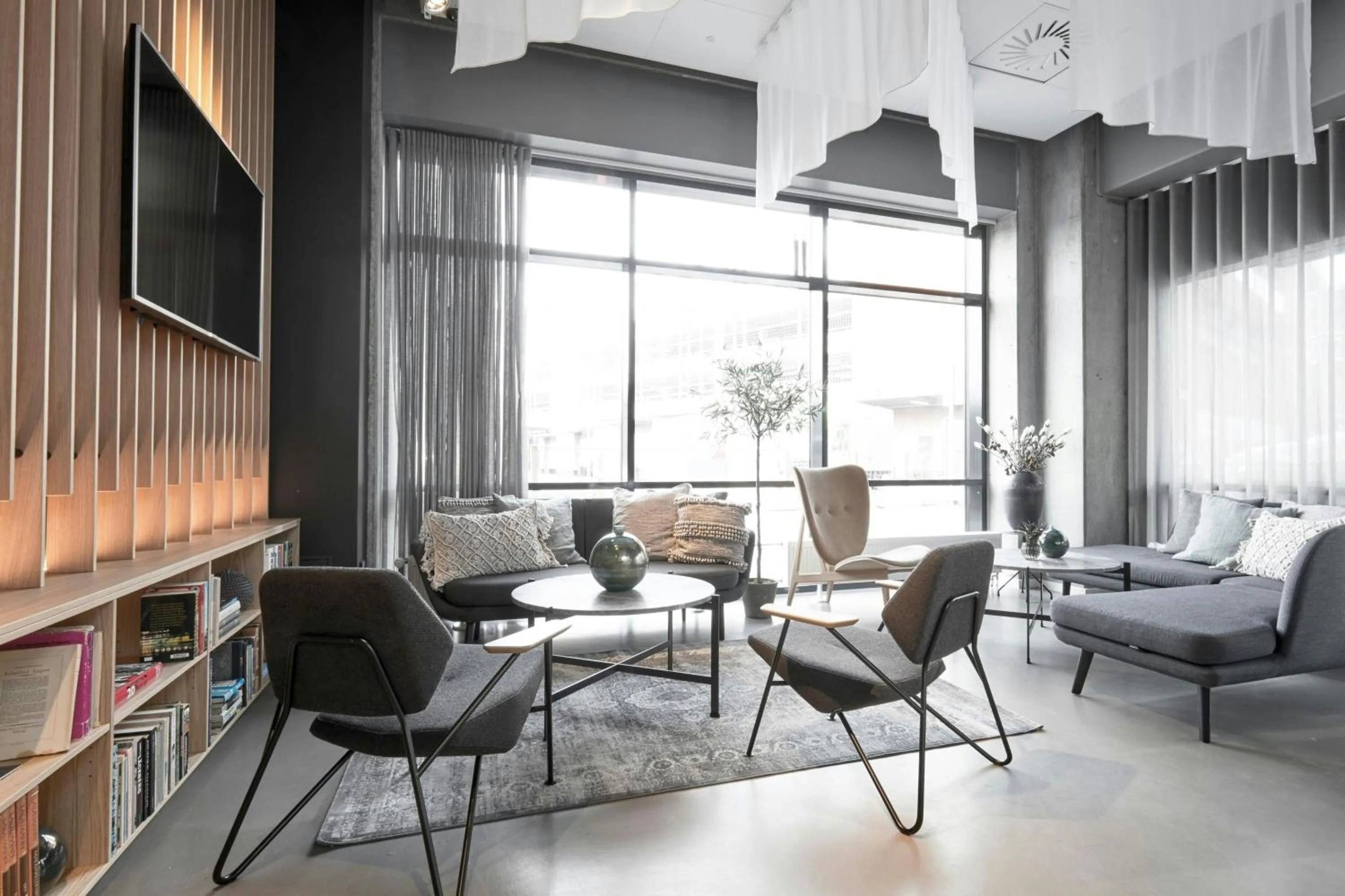 Lounge or bar in Four Points Flex by Sheraton Aalborg