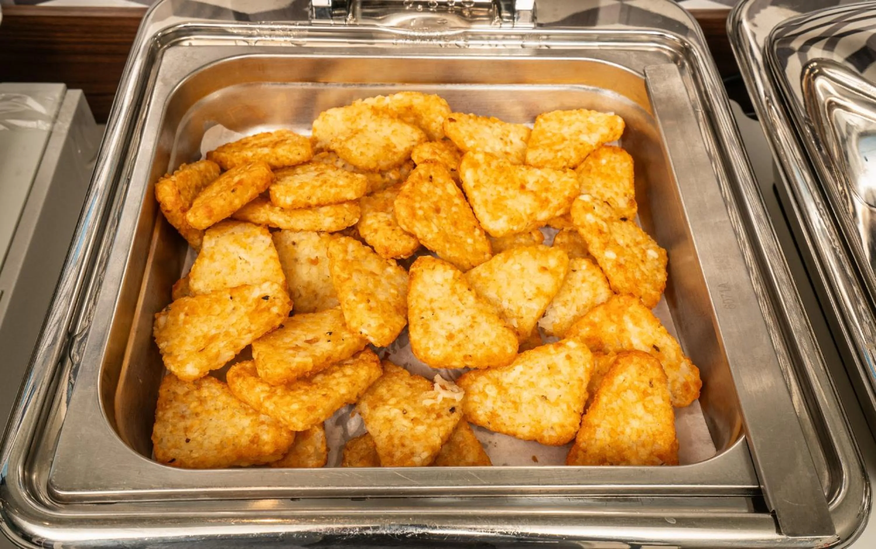 Breakfast in Holiday Inn Express & Suites - Brandon by IHG