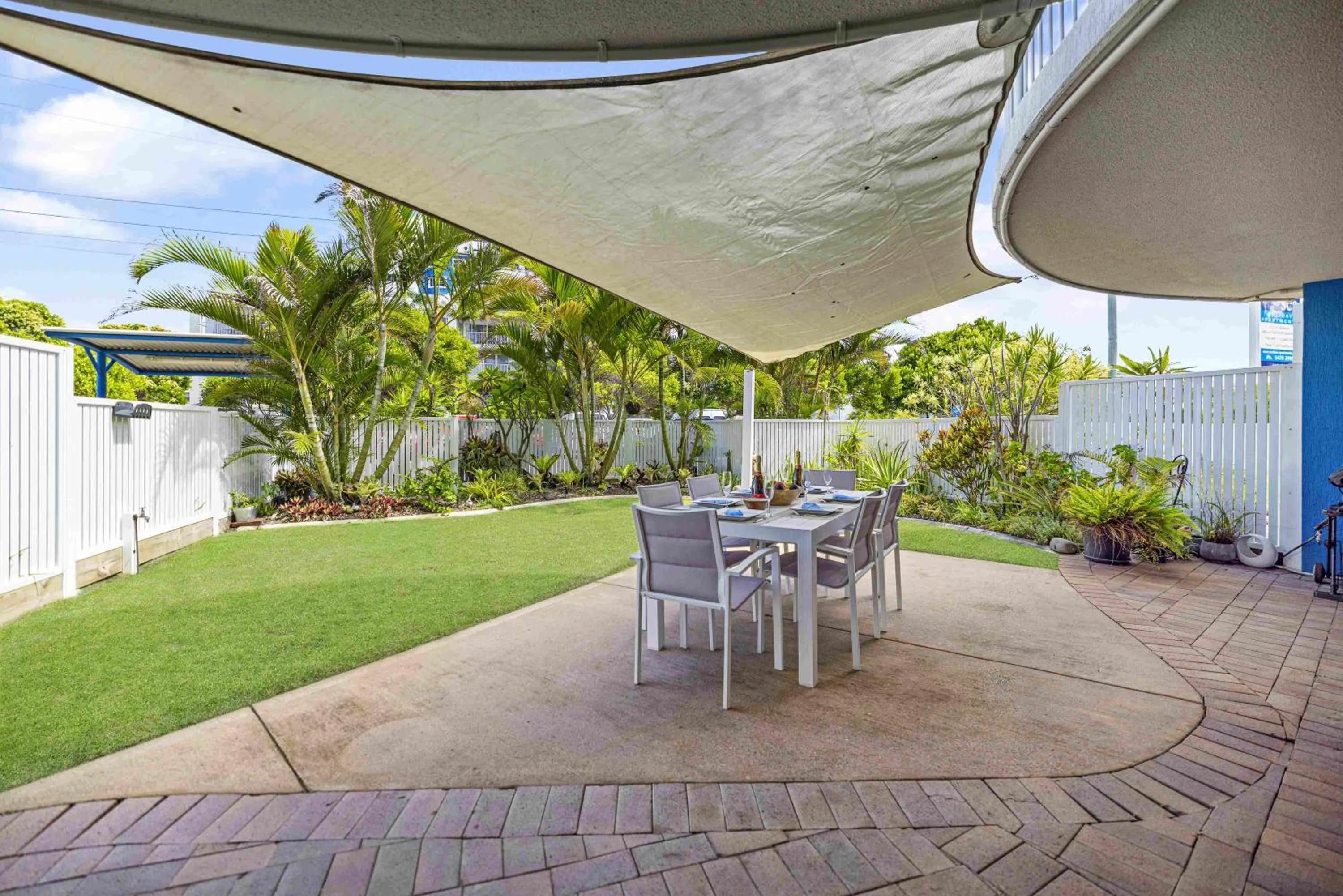 Garden in Coral Sea Apartments