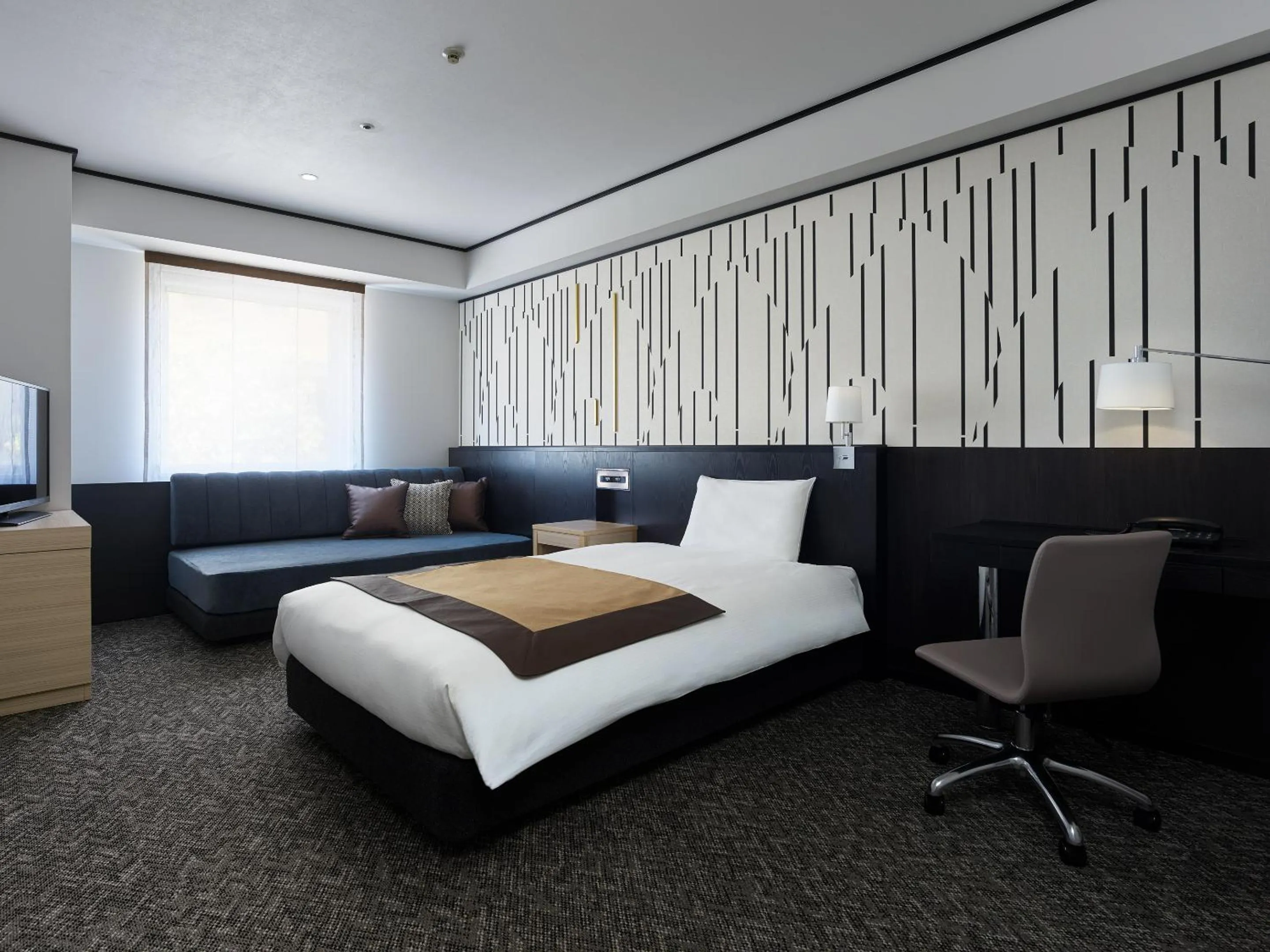 Photo of the whole room, Bed in Mitsui Garden Hotel Shiodome Italia-gai - Tokyo