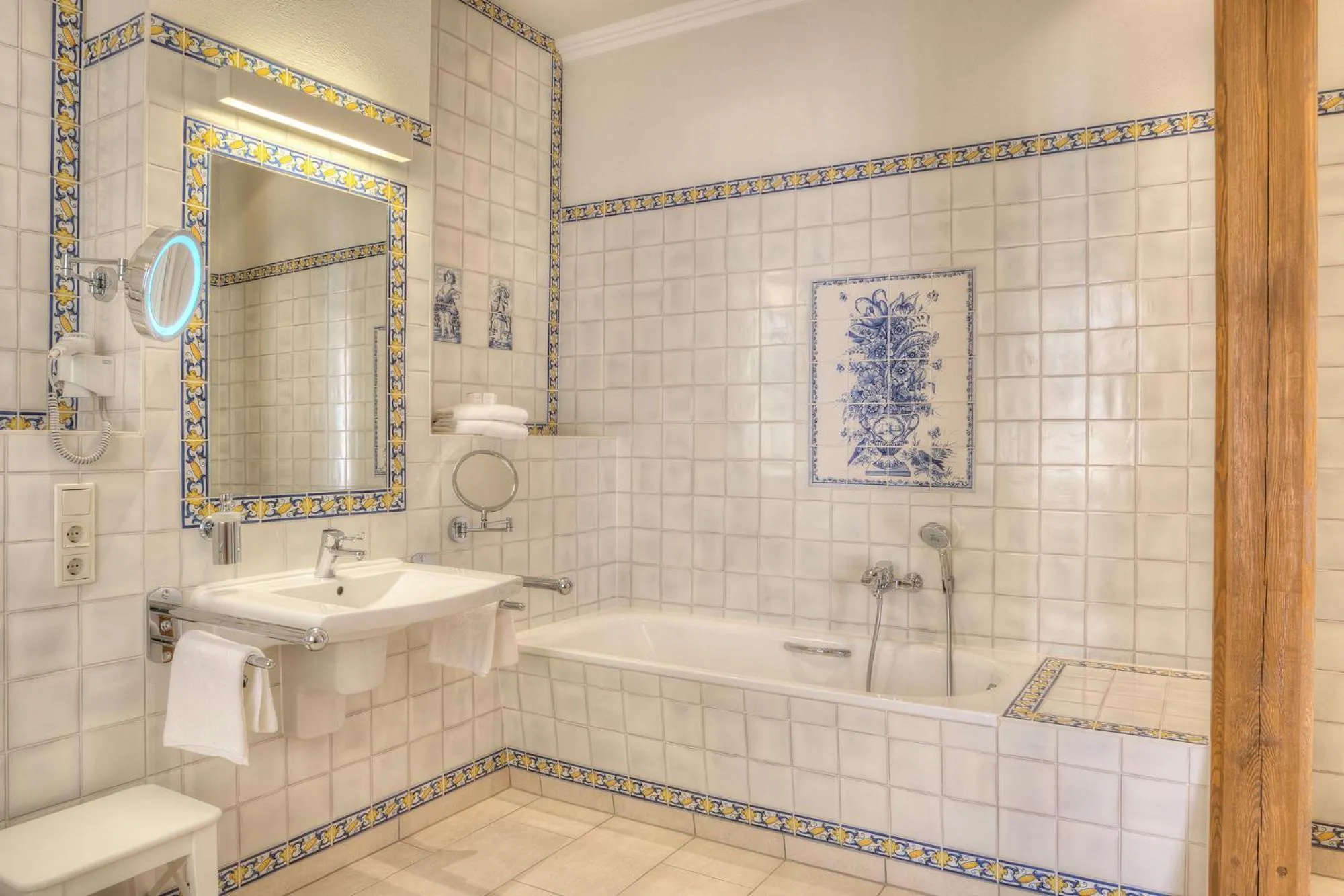 Bathroom in Urlaubsresidenz Marstall und Kanzlei im Schlossensemble