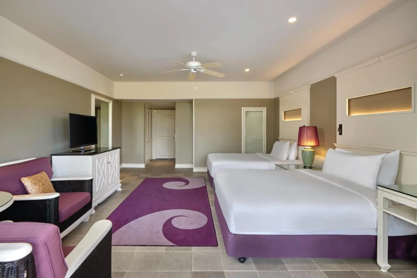 Bed in Angsana Laguna Phuket