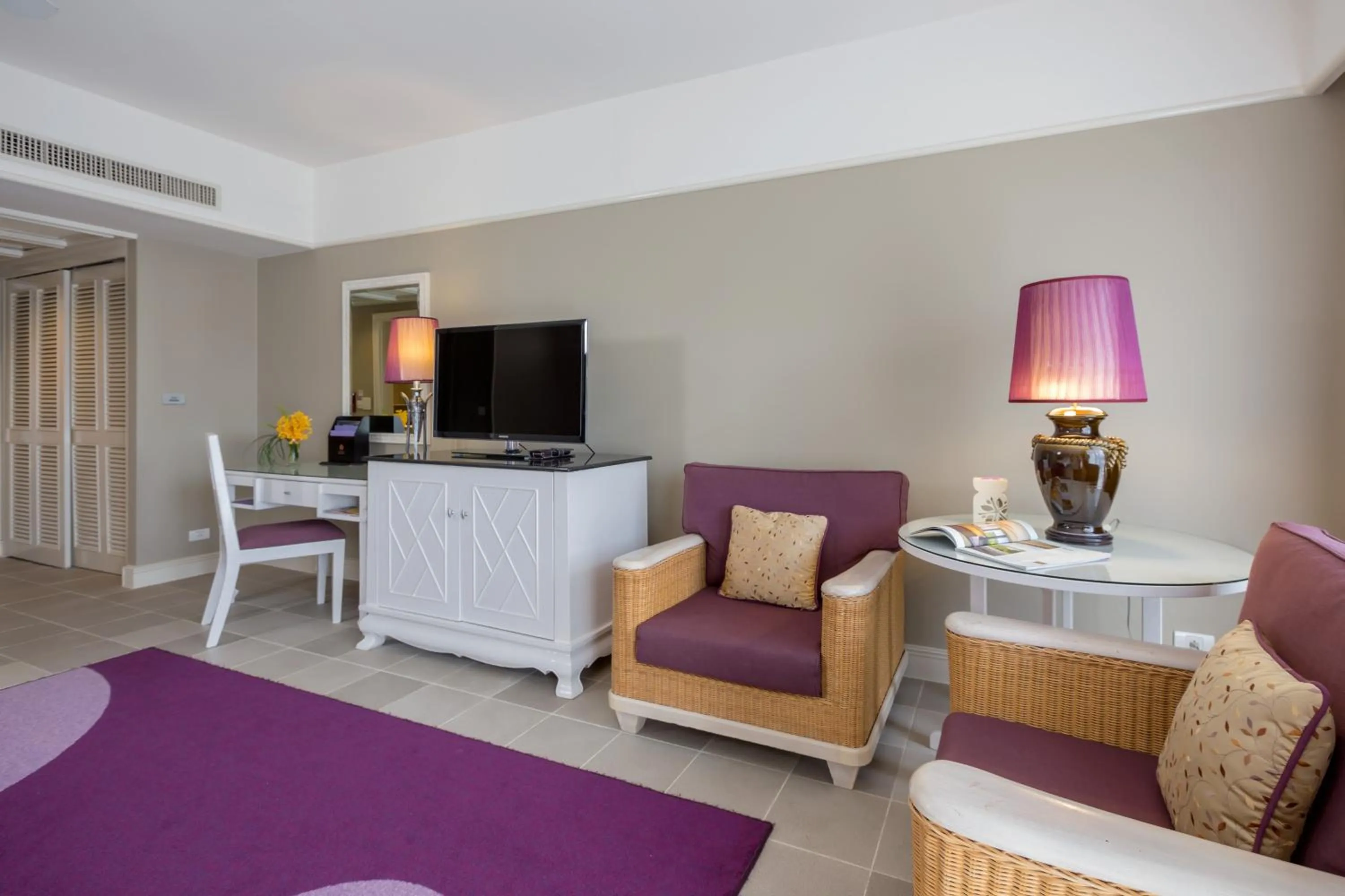 Seating area in Angsana Laguna Phuket