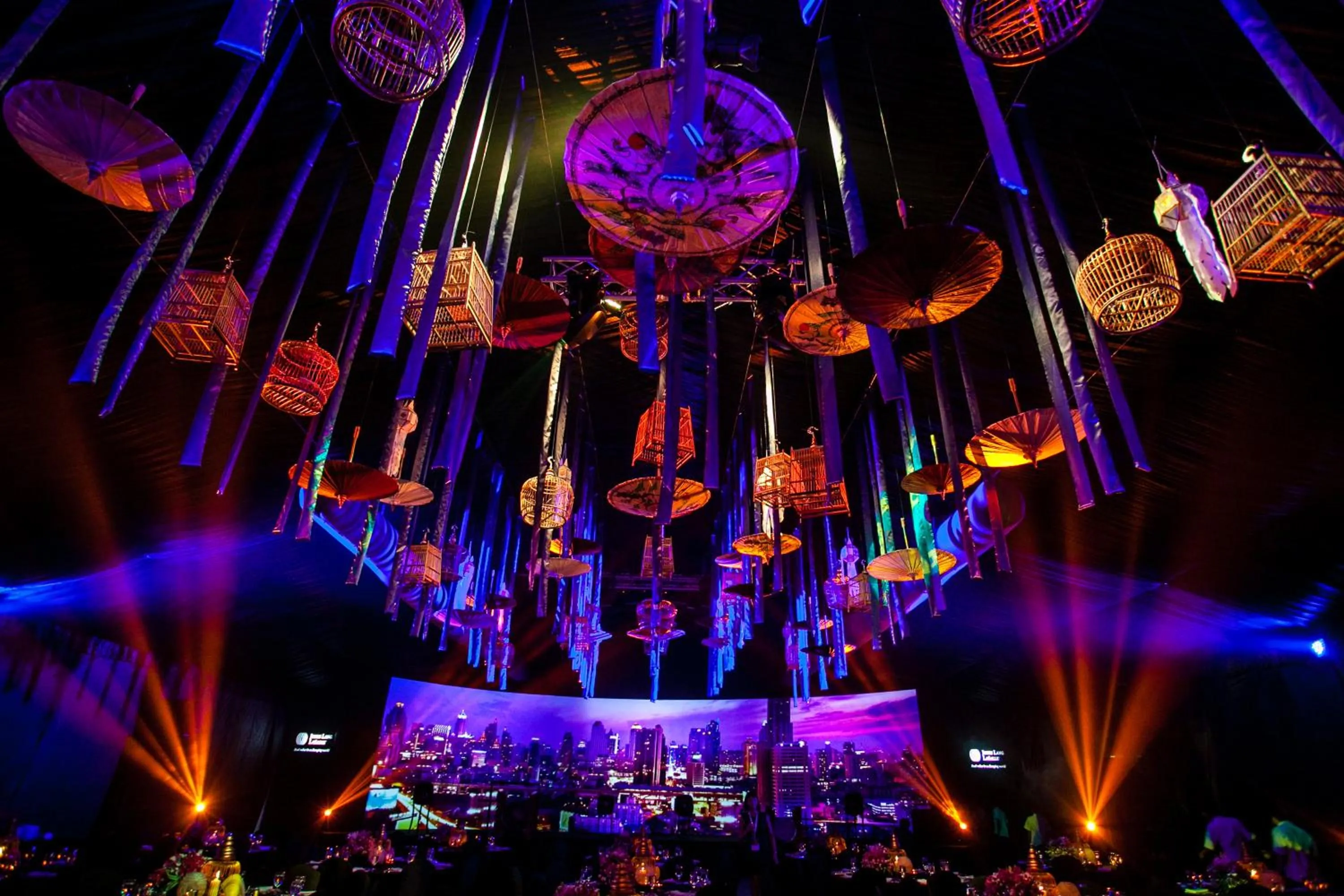 Evening entertainment in Angsana Laguna Phuket