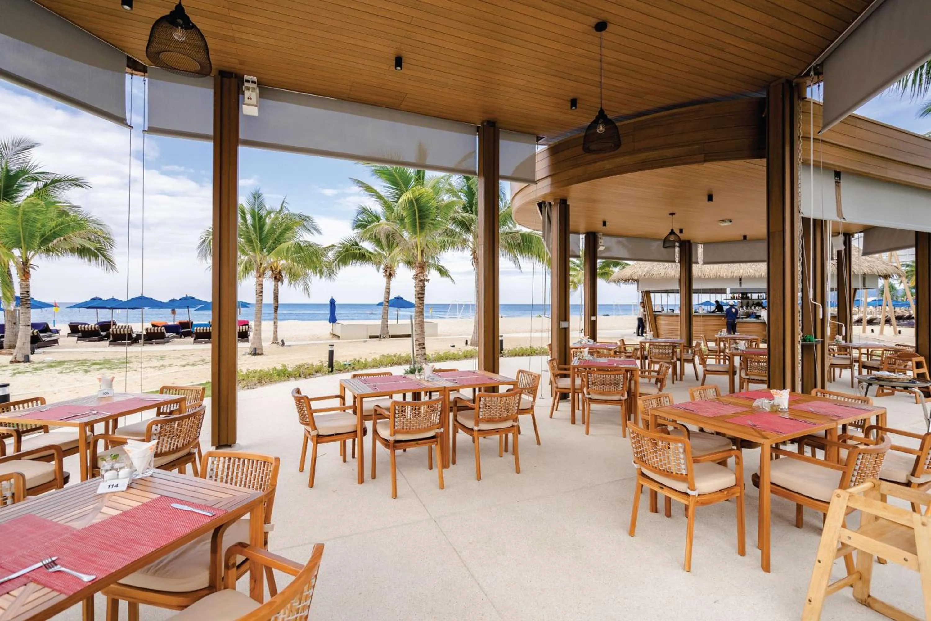 Restaurant/places to eat in Angsana Laguna Phuket