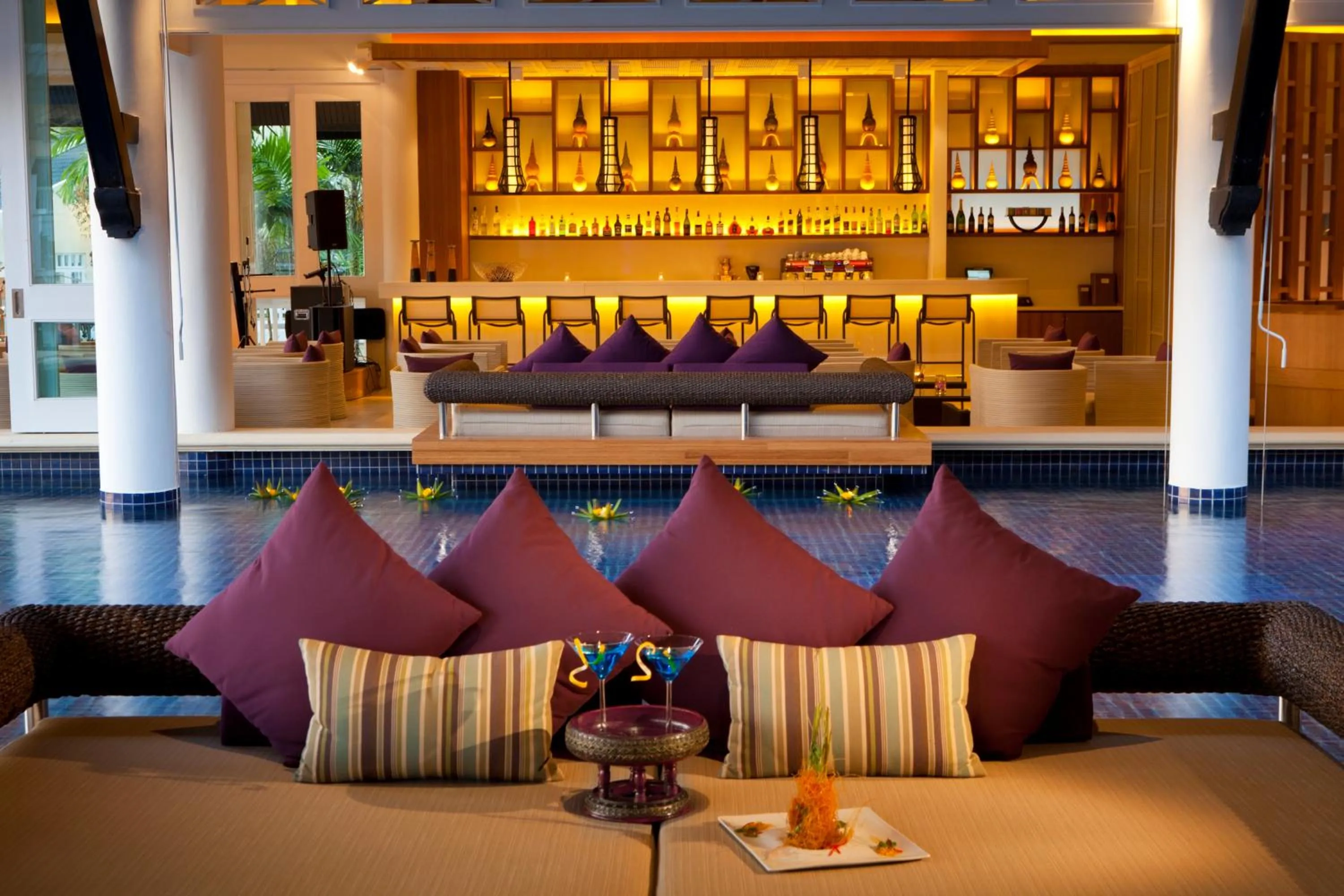 Lounge or bar in Angsana Laguna Phuket