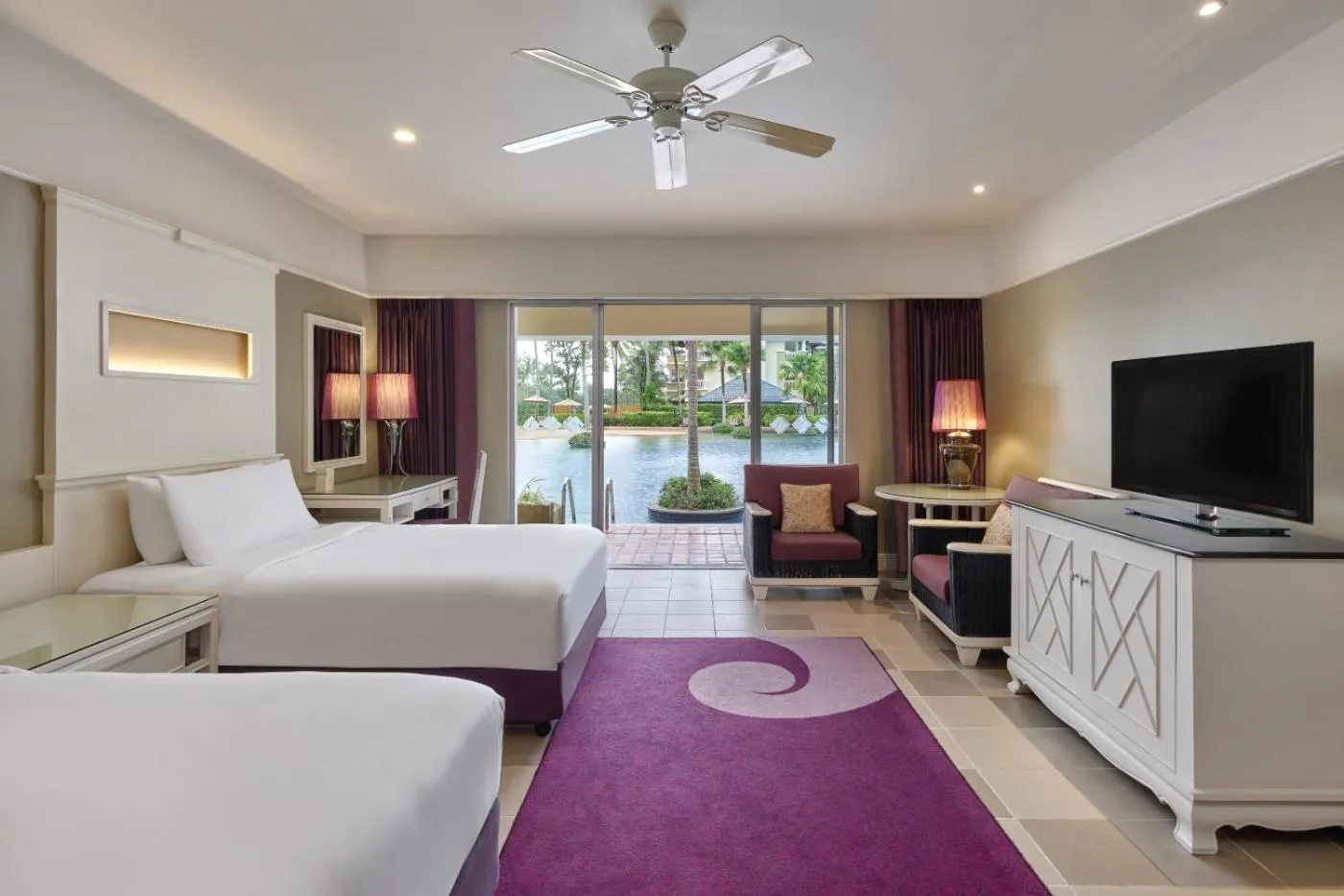 Bed in Angsana Laguna Phuket