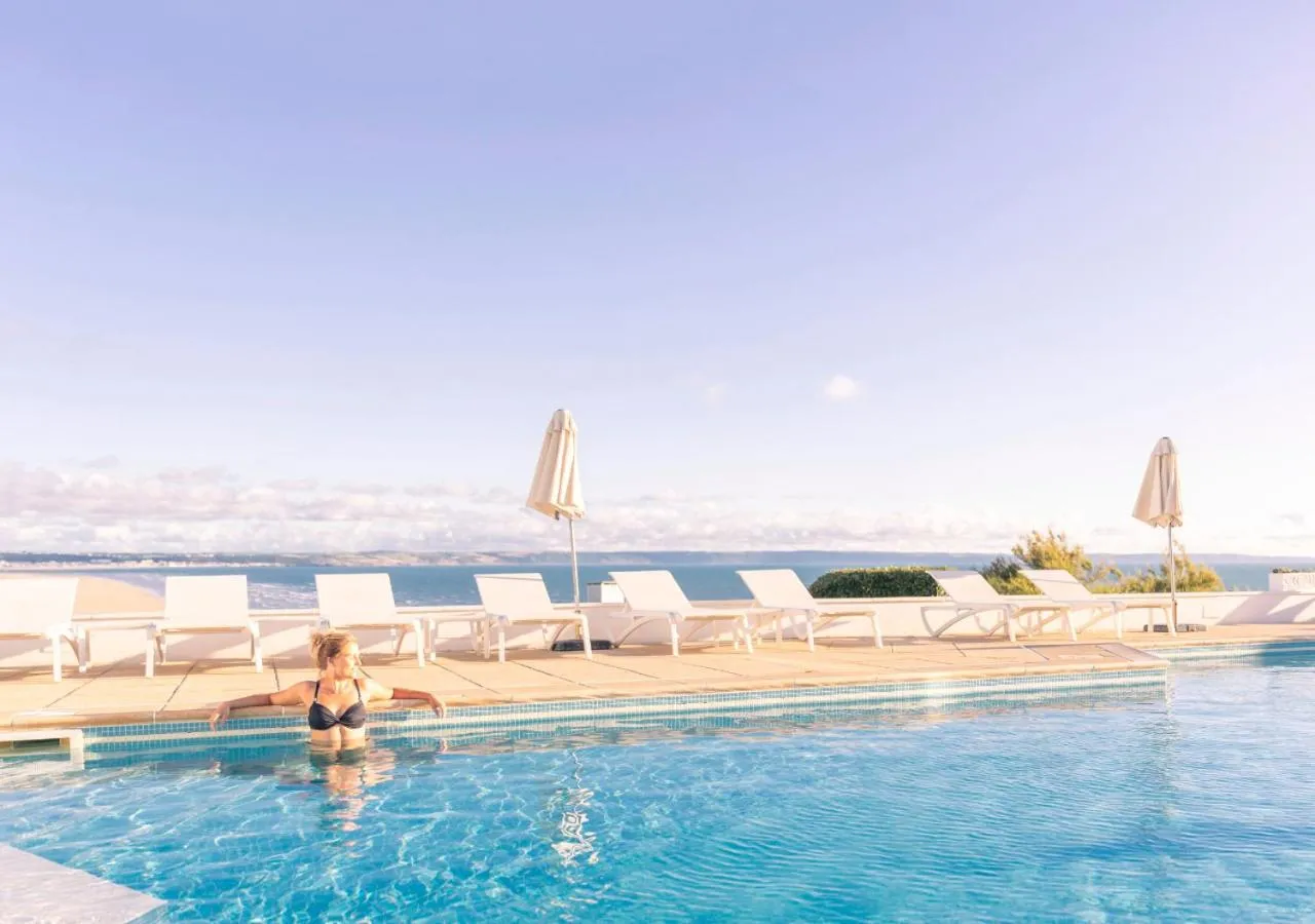 Swimming pool in Saunton Sands Hotel Source Spa and Wellness