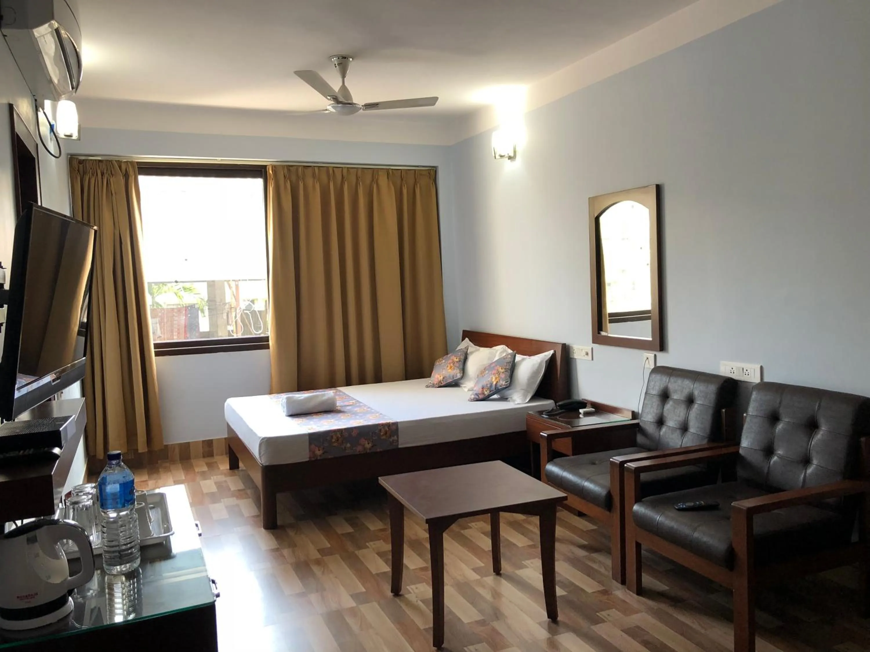 Photo of the whole room, Bed in Yaksha Holiday Home