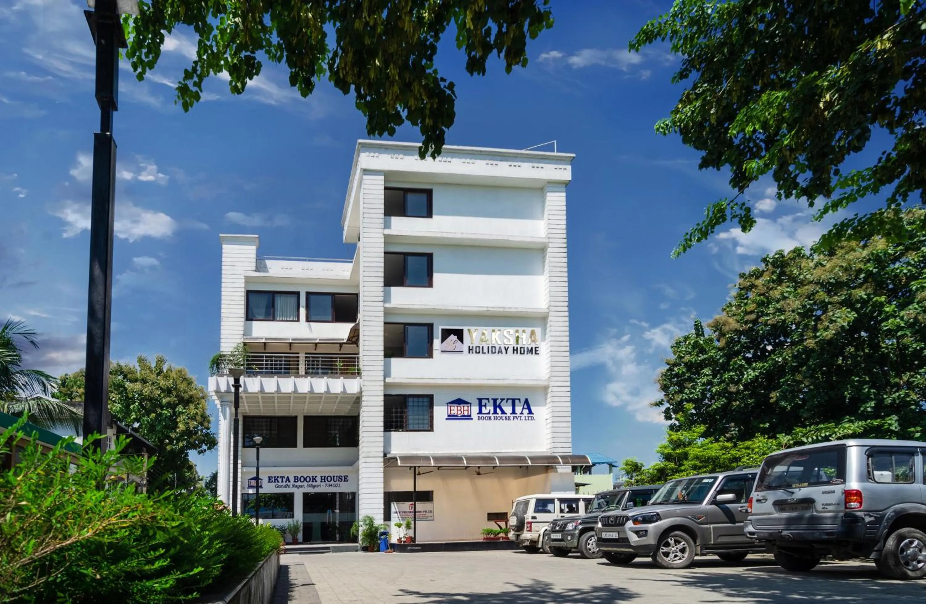 Property building in Yaksha Holiday Home