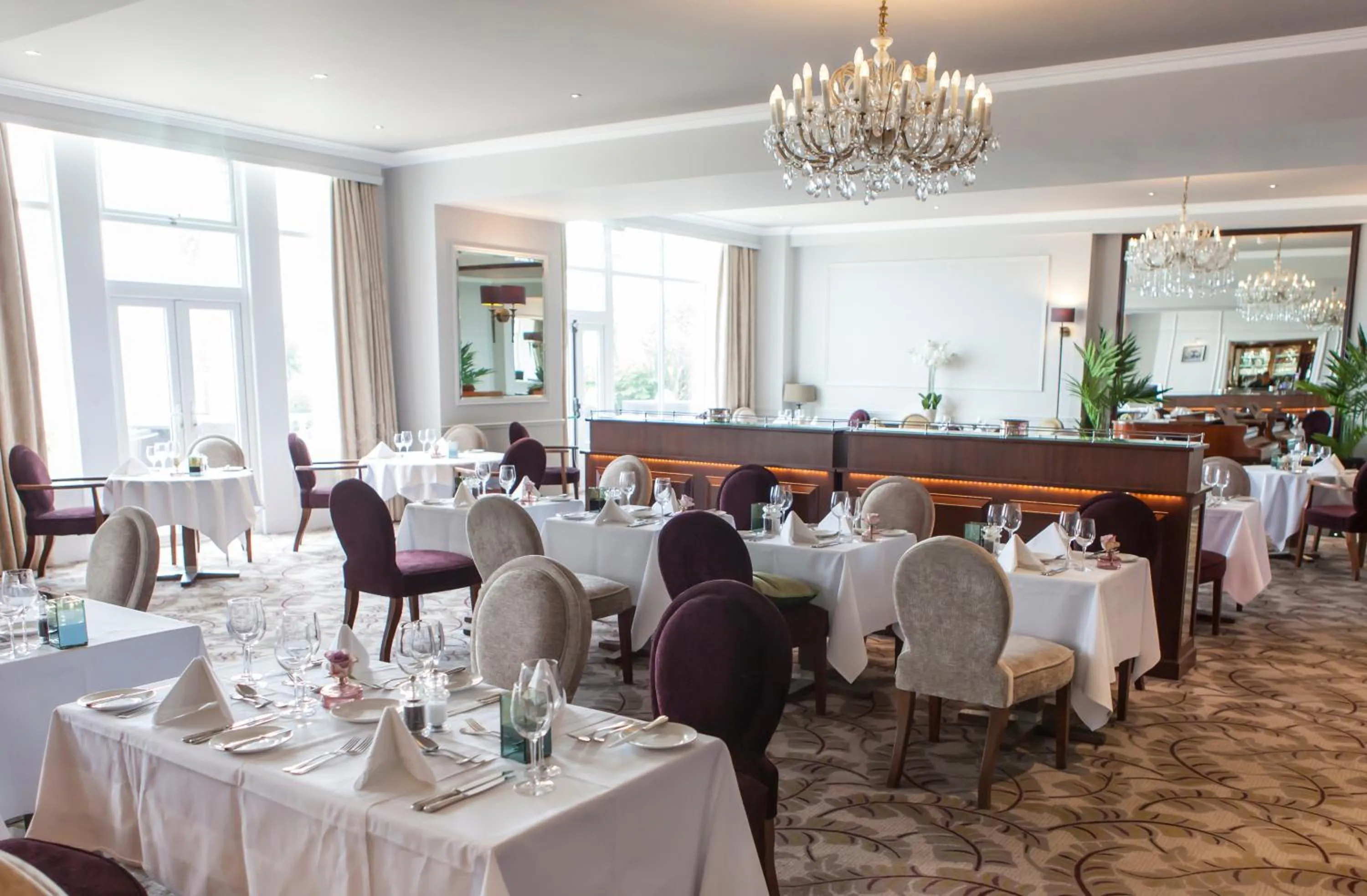 Restaurant/places to eat in The Royal Duchy Hotel