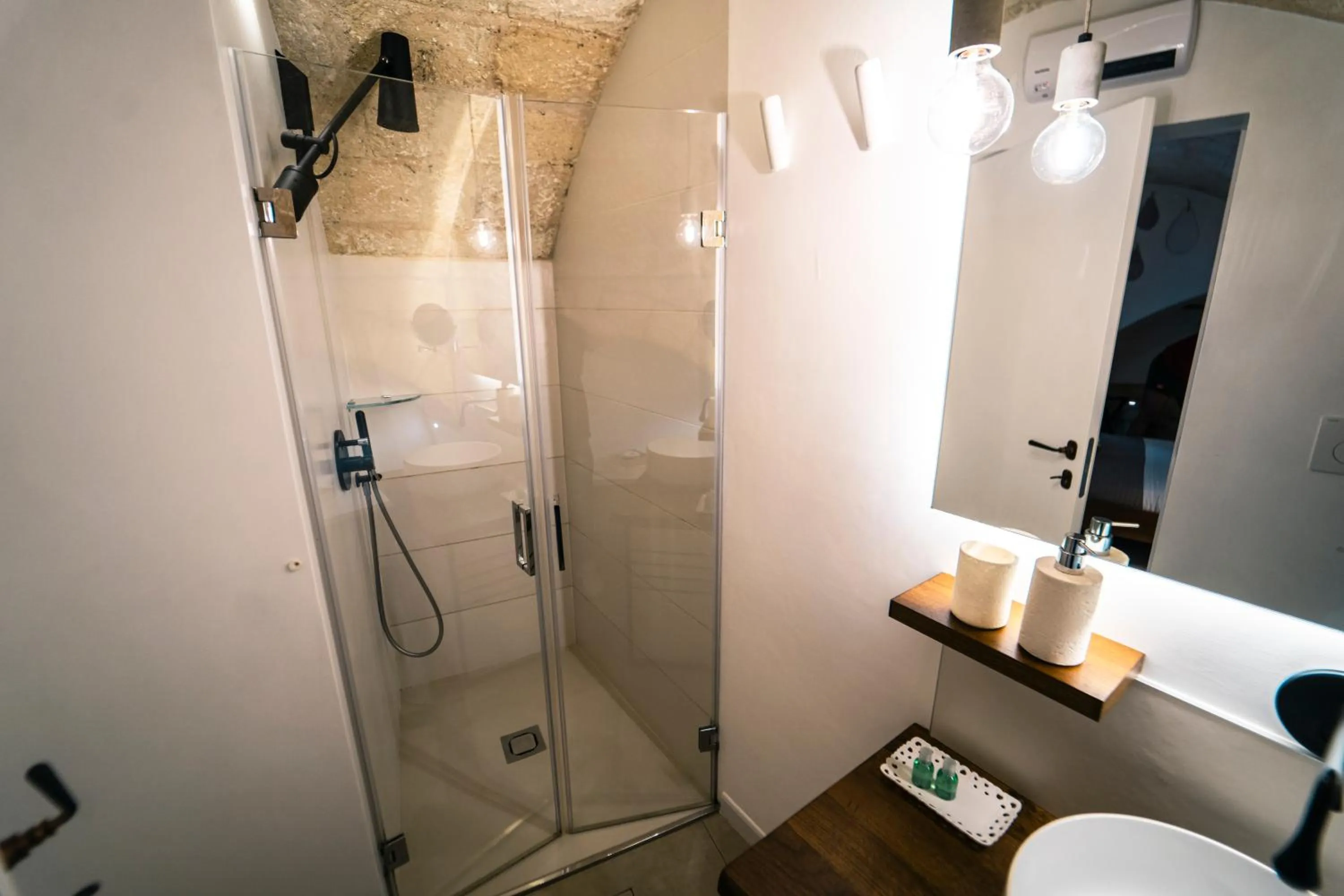 Shower in Palazzo Fiscaiolo