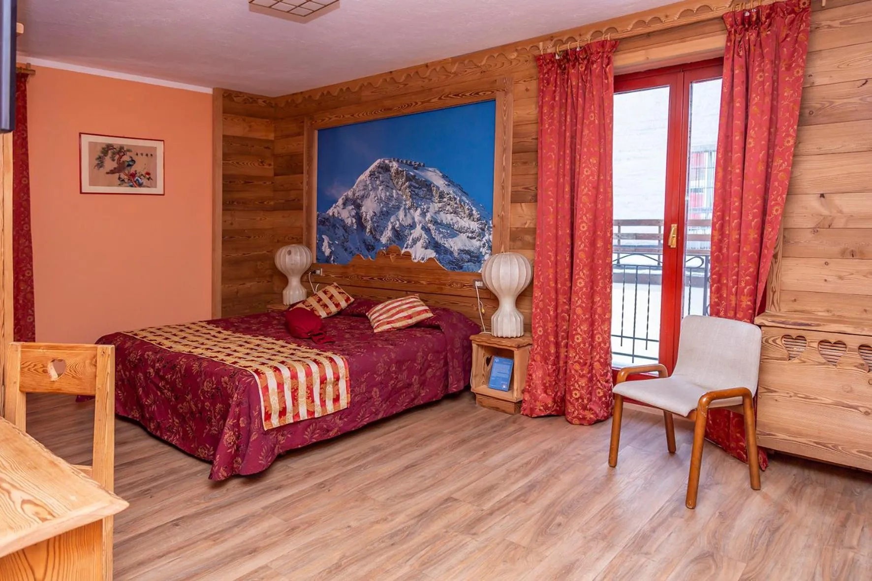 Bed in Hotel Chaberton