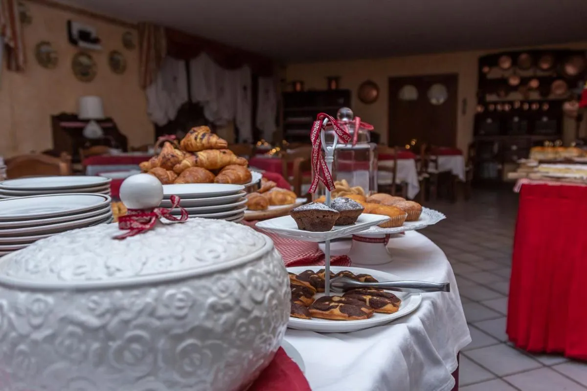 Breakfast in Hotel Chaberton
