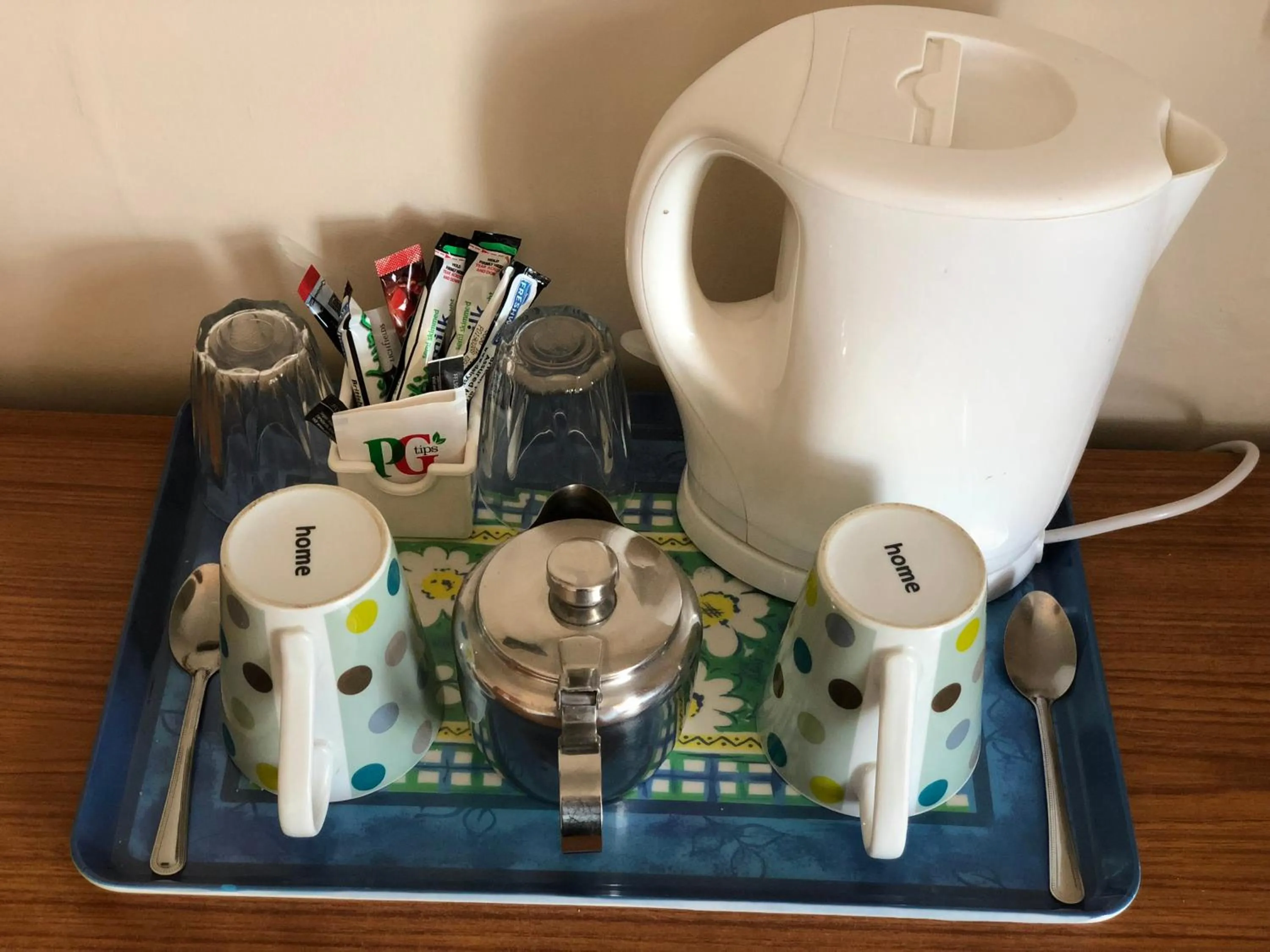 Drinks in Chad Hill Hotel