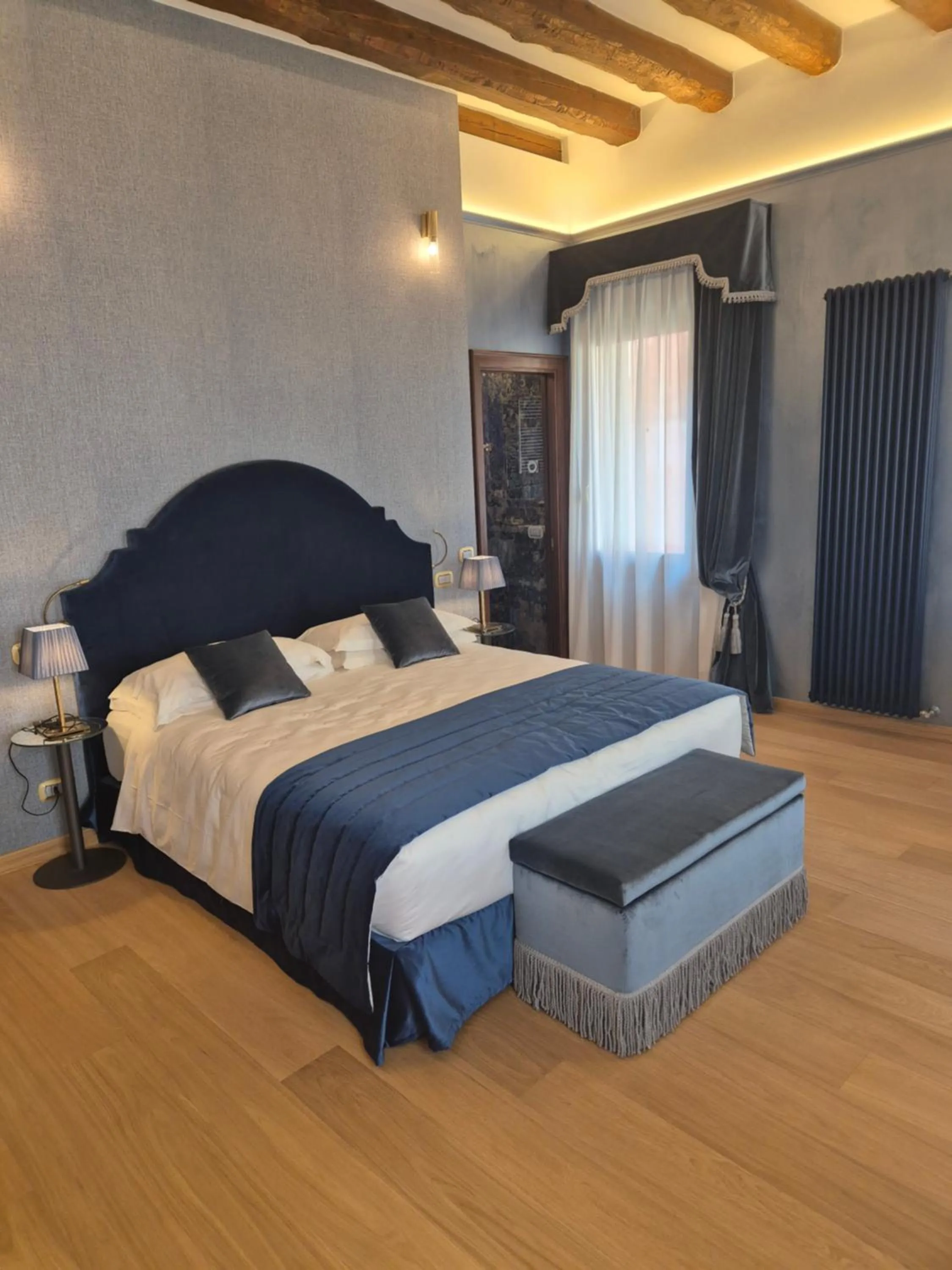 Bedroom, Bed in Alla Vite Dorata