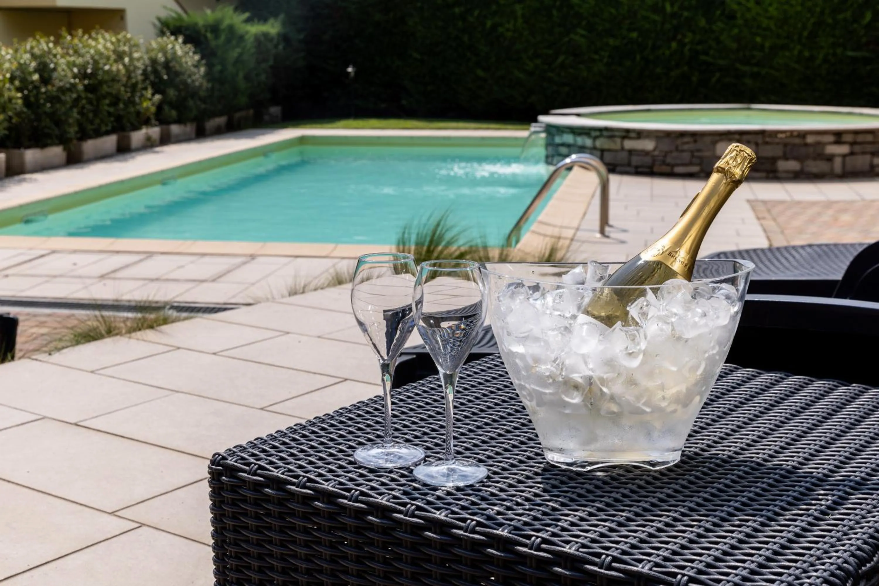 Garden in Spluga "Relax & Apartaments" by Alfio Colombo